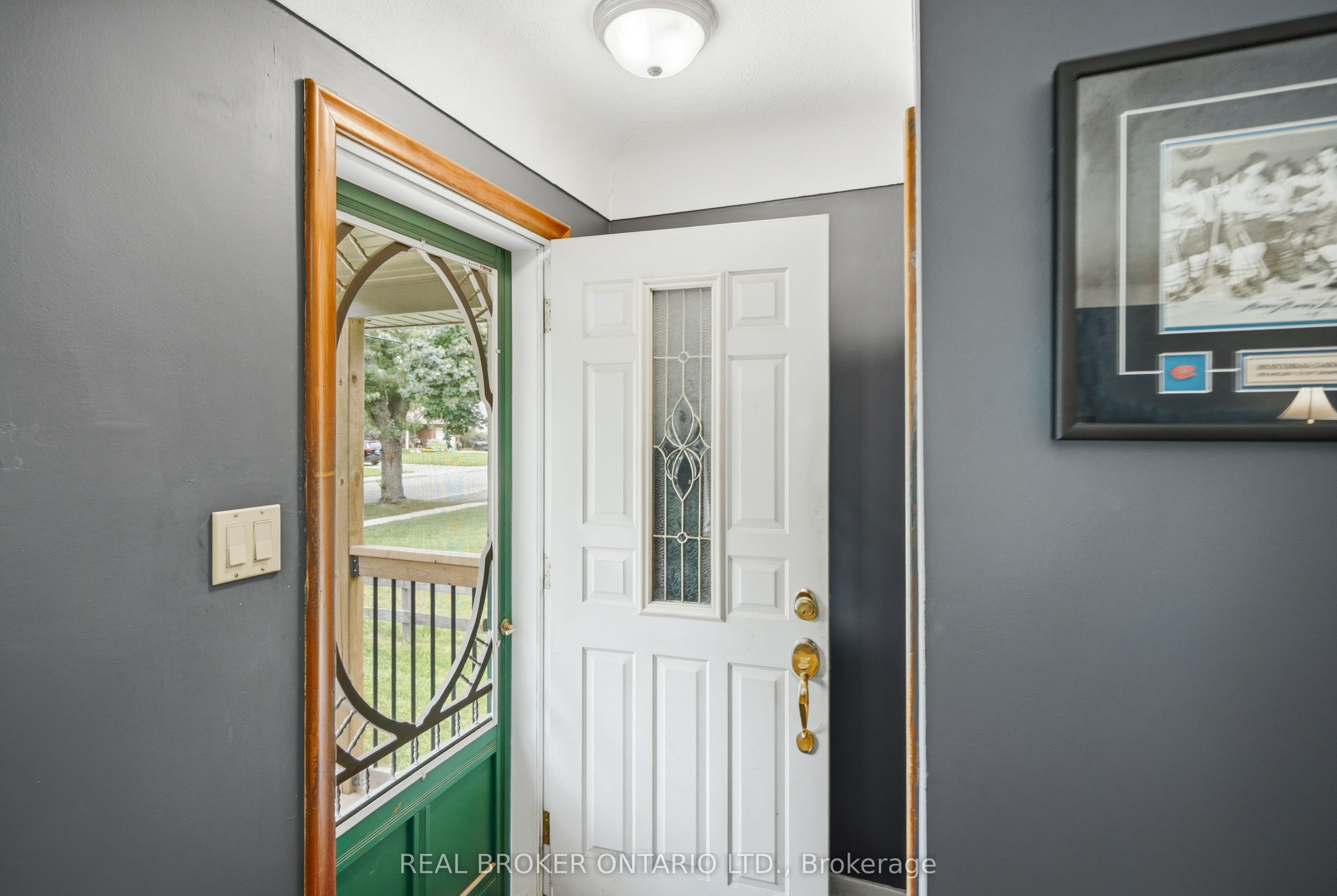 6612 Stamford Green Drive, Niagara Falls, ON L2J 1T8 photo 5