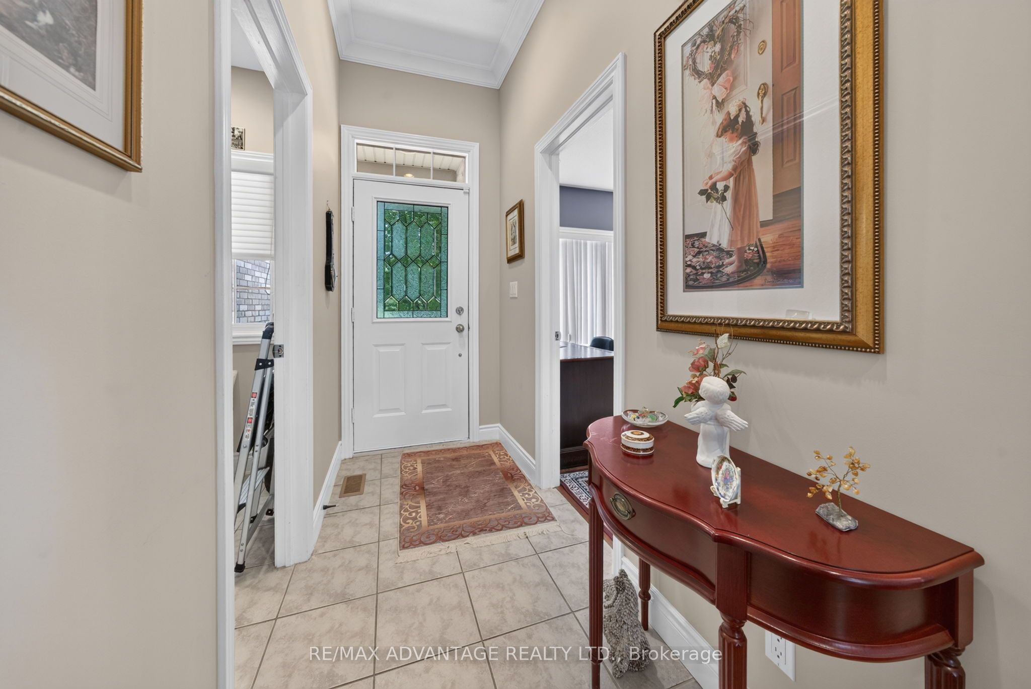 8 Willard Crescent, Middlesex Centre, ON N0L 1R0 photo 3