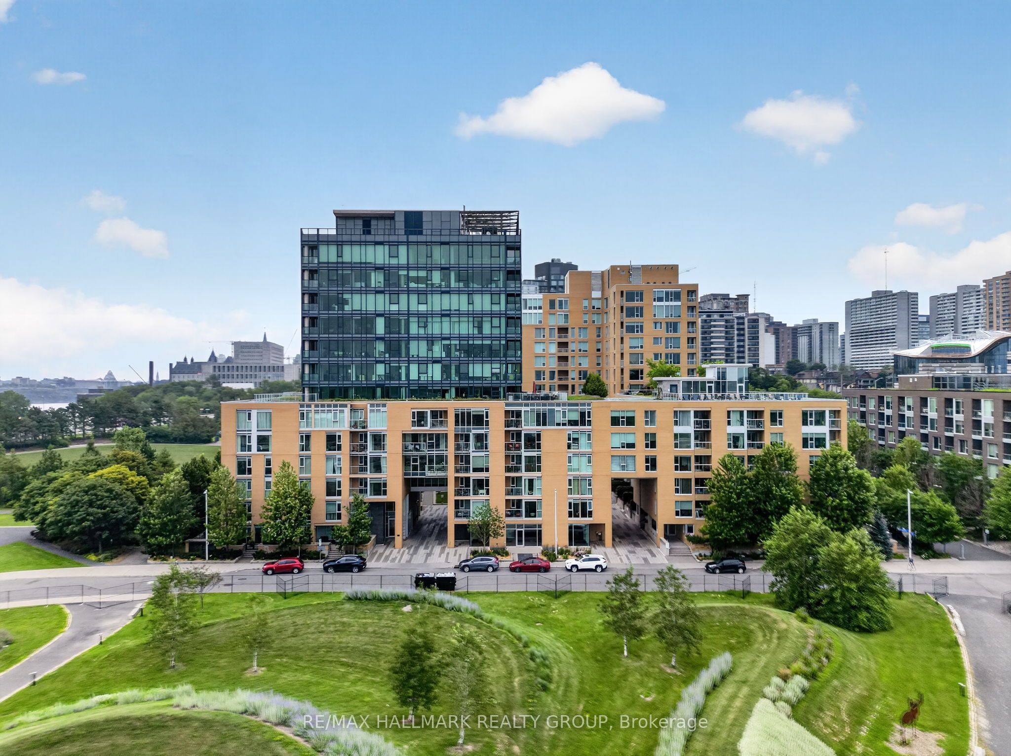 250 Lett Street 205, West Centre Town, ON K1R 0A8