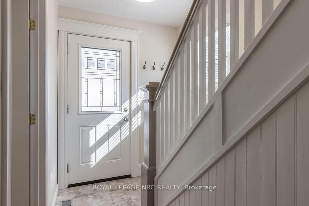 30 Walnut Street, St. Catharines, ON L2T 1H5 photo 3