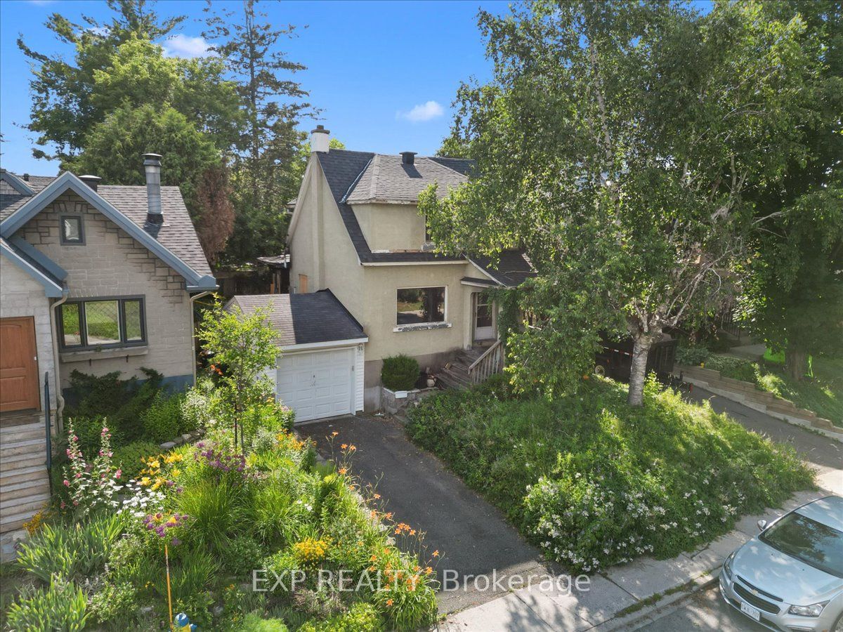176 Marlborough Avenue, Ottawa Centre, ON K1N 8G4 photo 2