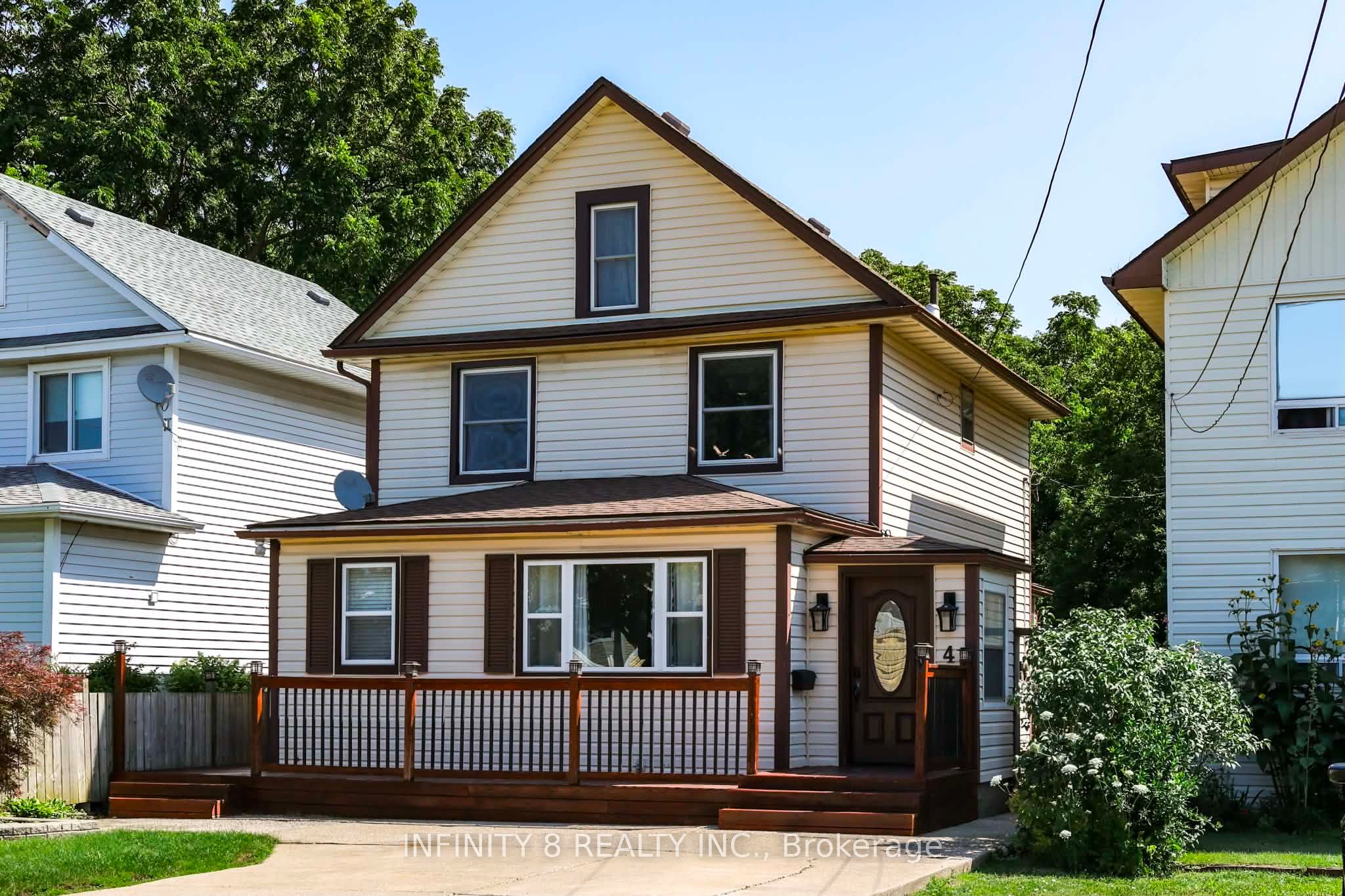 4 Alpine Street, St. Catharines, ON L2S 2Y1 photo 2