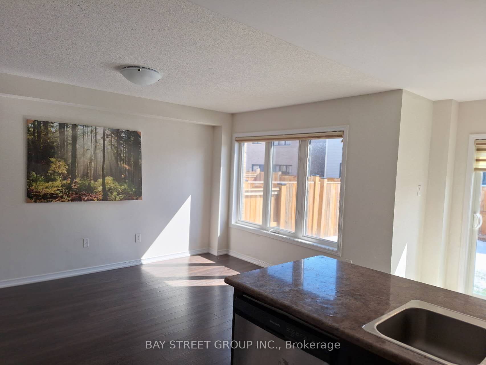 8088 Blue Ash Lane, Niagara Falls, ON L2H 2Y6 photo 4