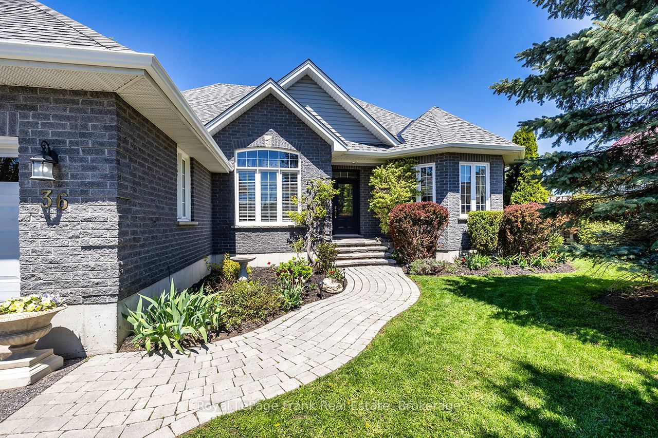 36 Lori Boulevard, Kawartha Lakes, ON K9V 6B6 photo 2