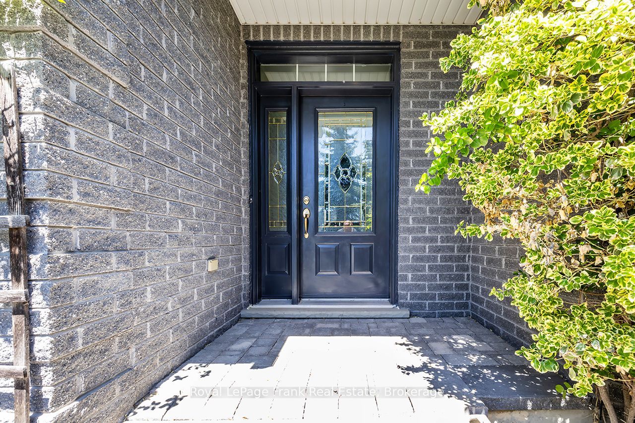 36 Lori Boulevard, Kawartha Lakes, ON K9V 6B6 photo 4