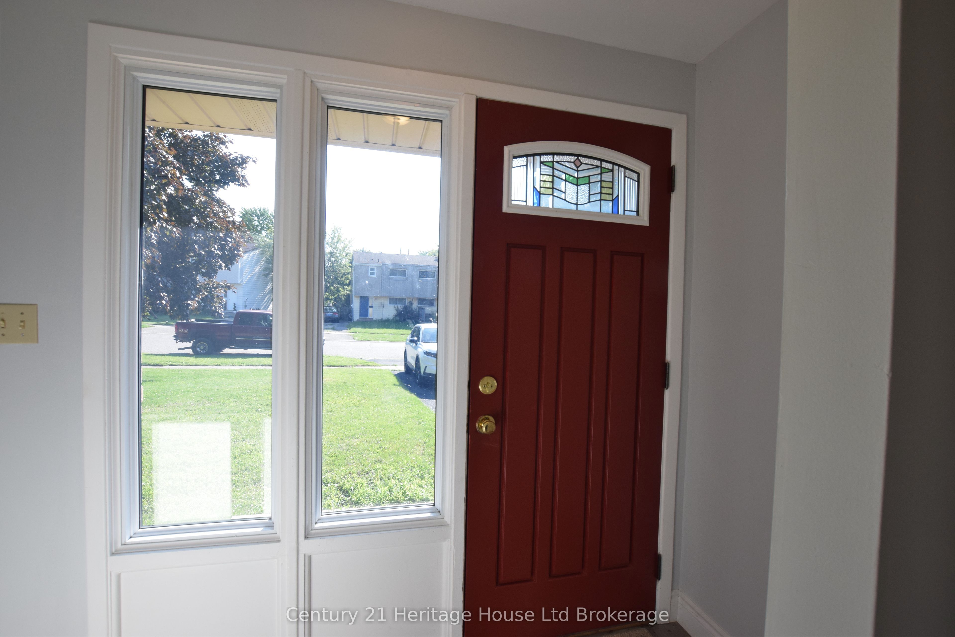 63 Tennyson Street, Woodstock, ON N4S 8B3 photo 4