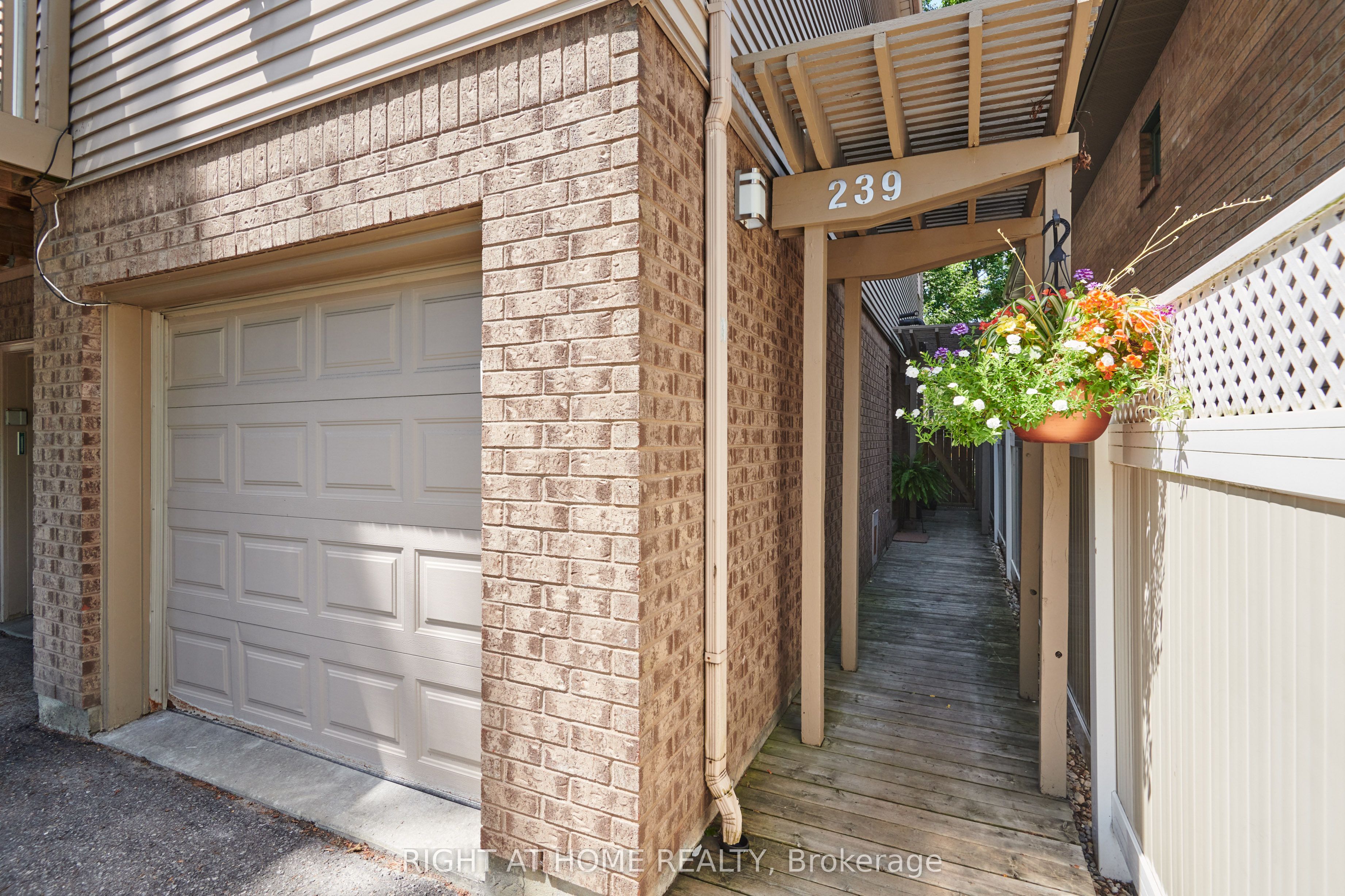 239A Sunnyside Avenue, Glebe - Ottawa East and Area, ON K1S 0R4 photo 4