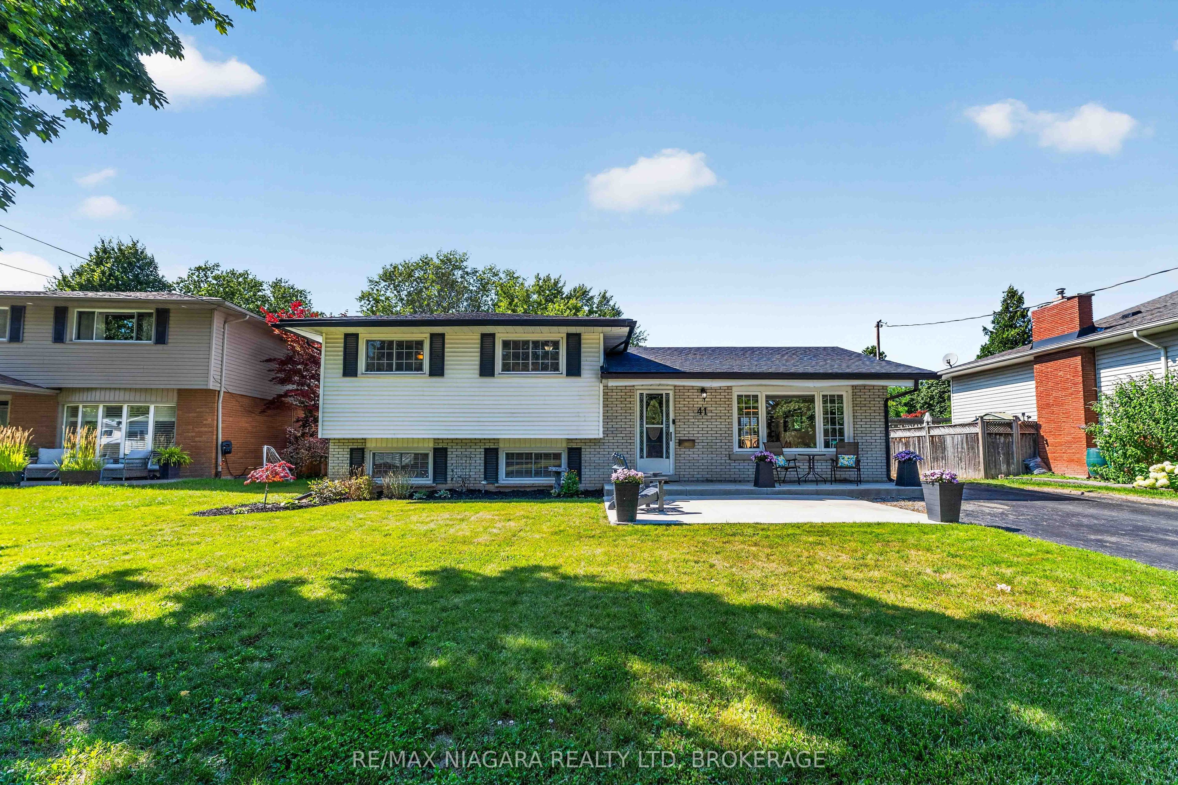 41 Old Coach Road, St. Catharines, ON L2N 2P6 photo 2