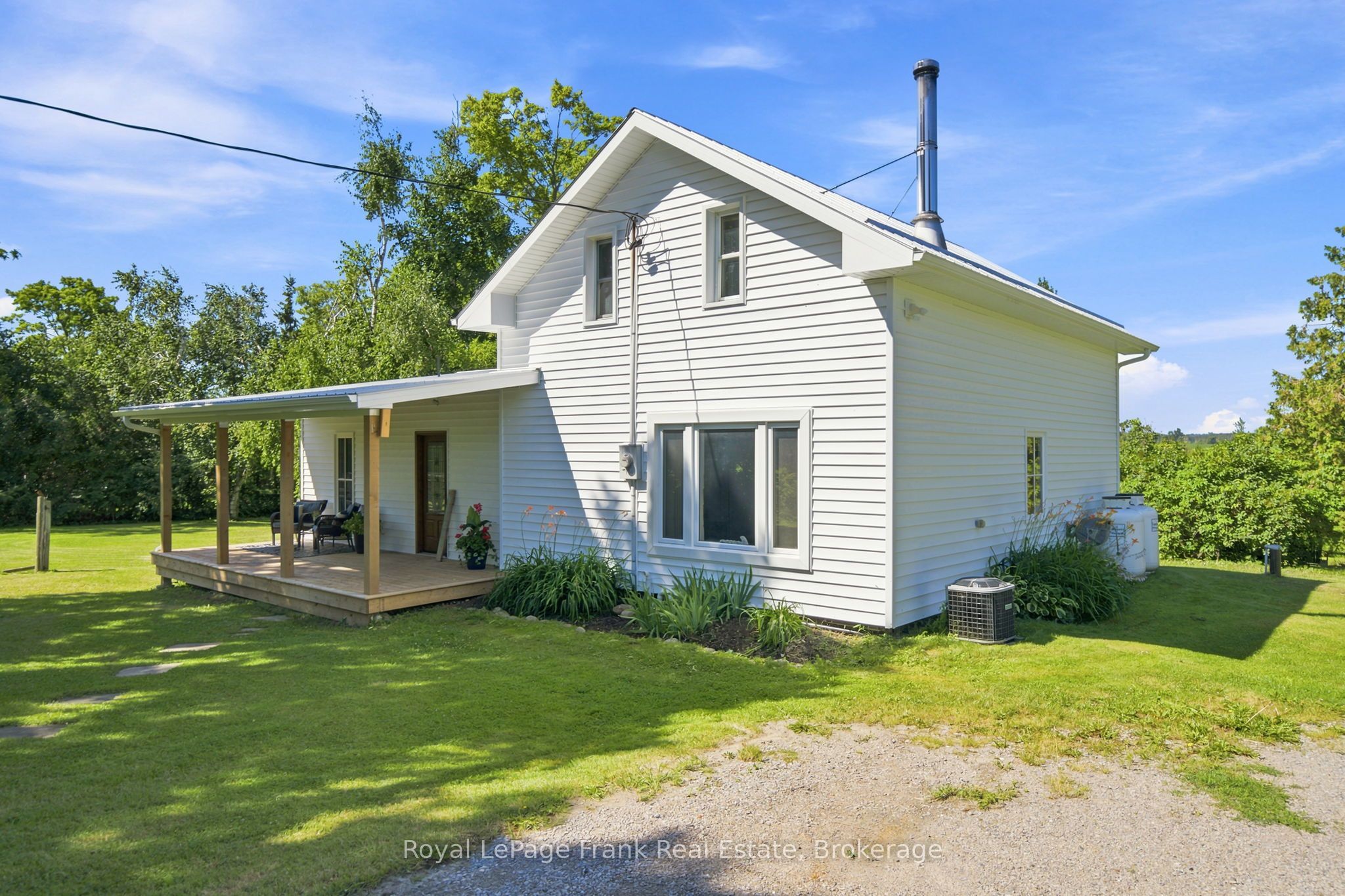 661 Fingerboard Road, Kawartha Lakes, ON K0M 2J0 photo 2