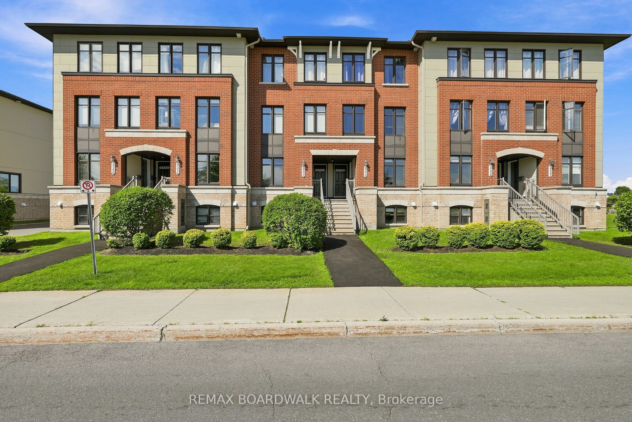 2330 Esprit Drive, Orleans - Cumberland and Area, ON K4A 0T5