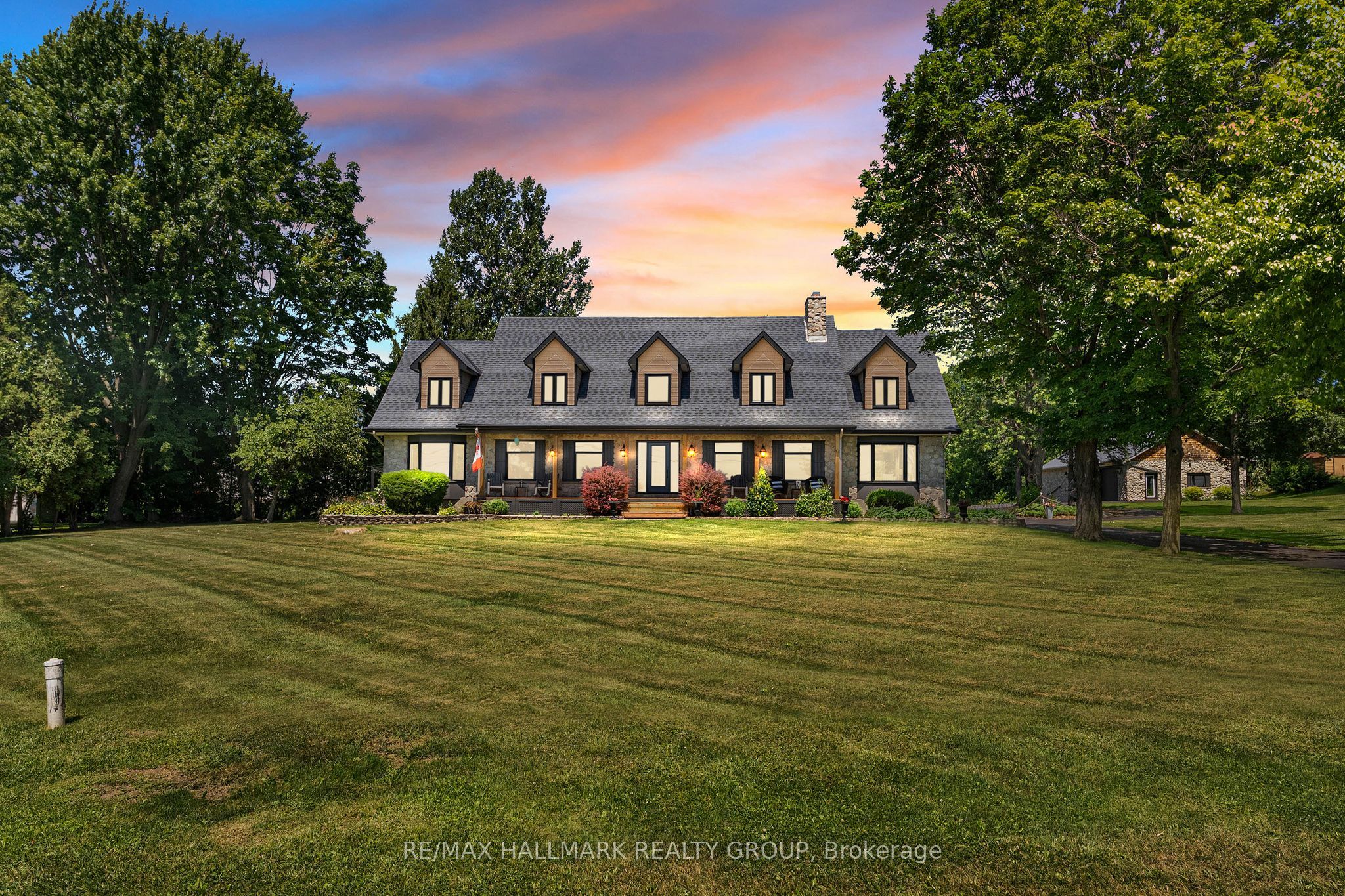 18407 County 2 Road, South Glengarry, ON K6H 5R5