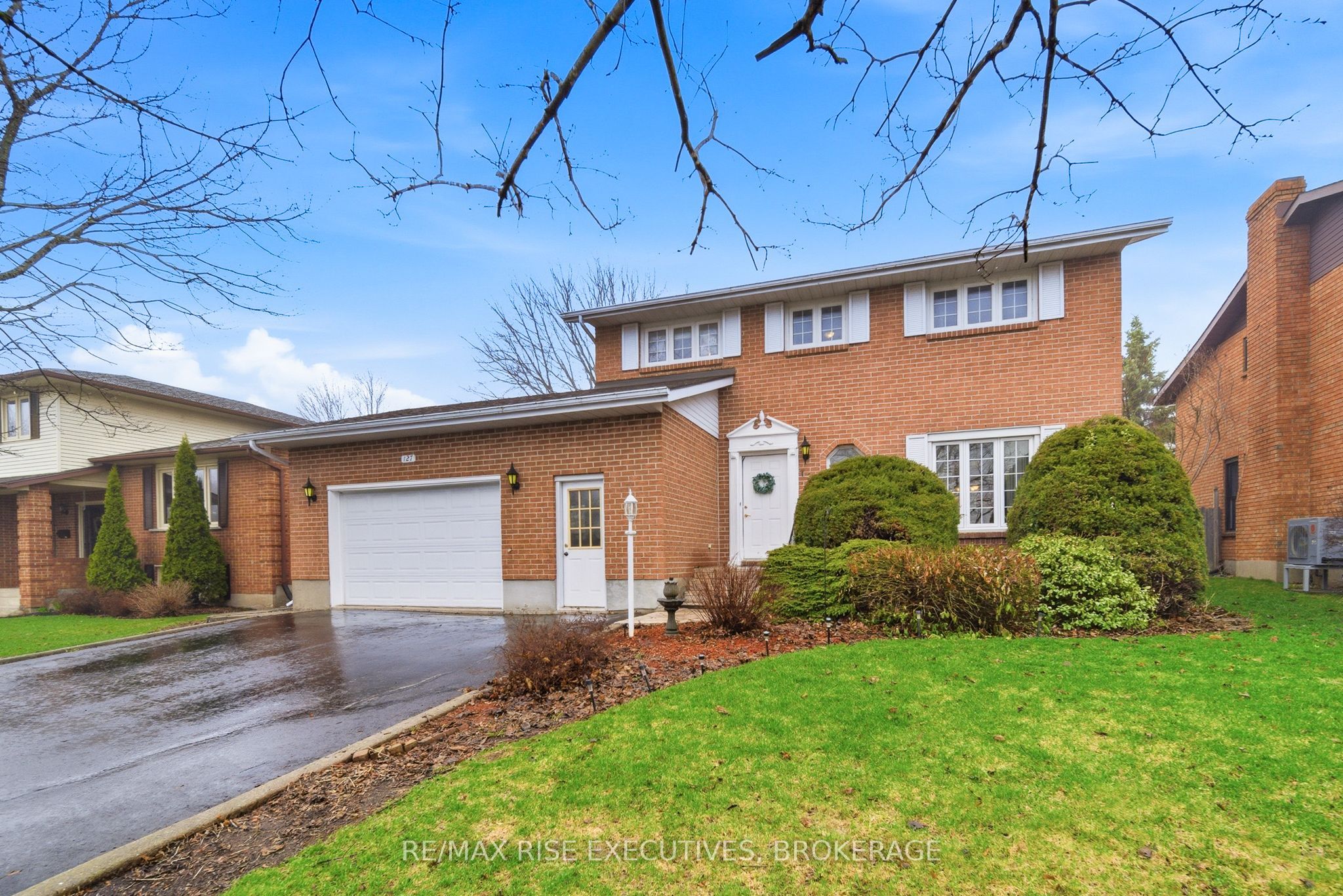 127 Nicholson Crescent, Loyalist, ON K7N 1W9 photo 3