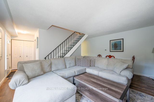 70 Fiddlers Green Road 104, London North, ON N6H 4R4 photo 4