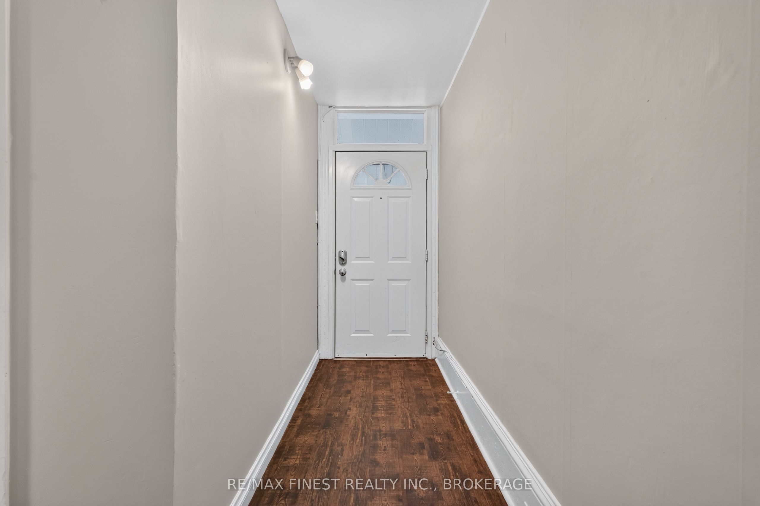 358 Johnson Street, Kingston, ON K7L 1Y8 photo 4