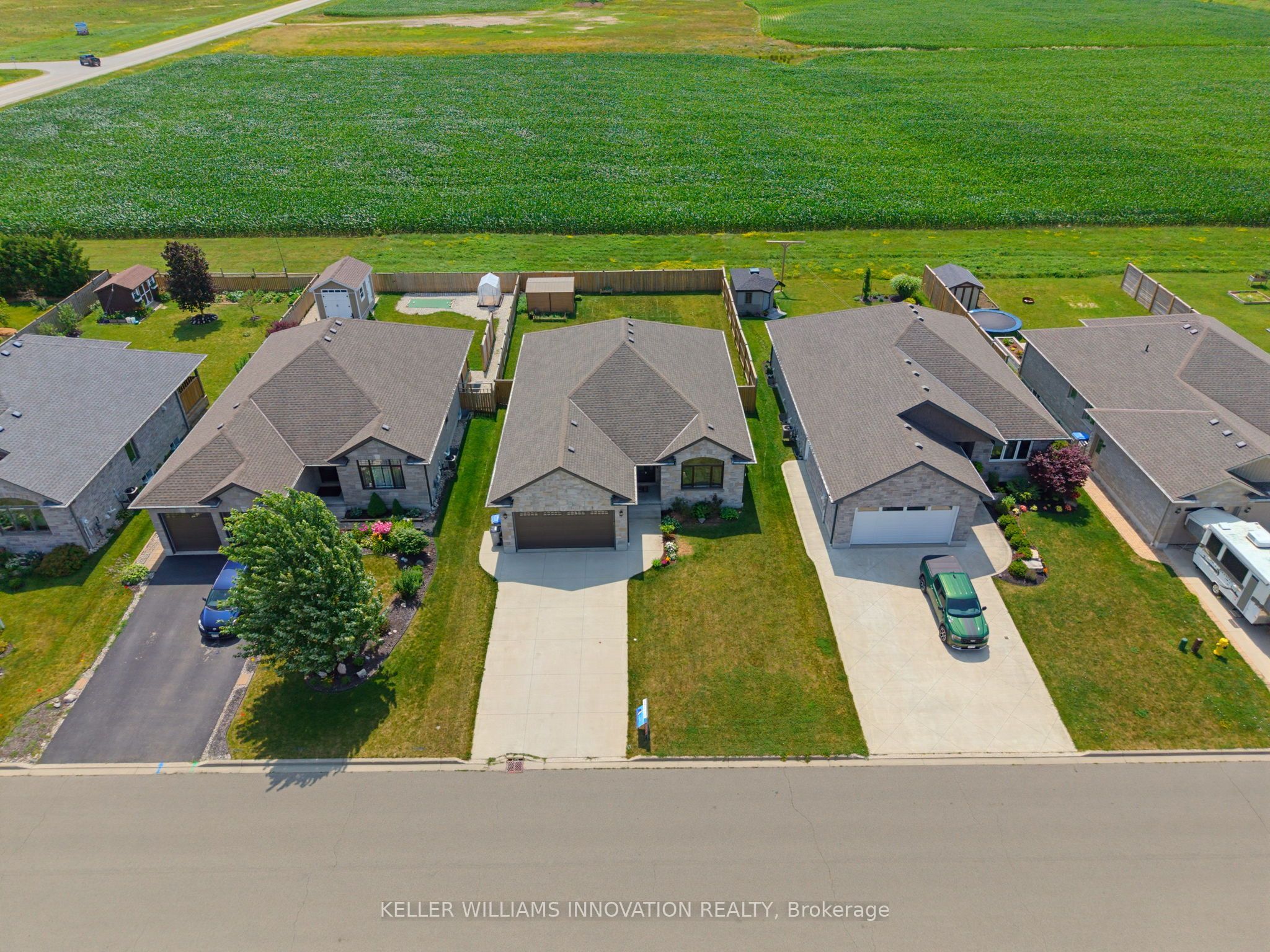 200 Krotz Street W, North Perth, ON N4W 0E1 photo 3
