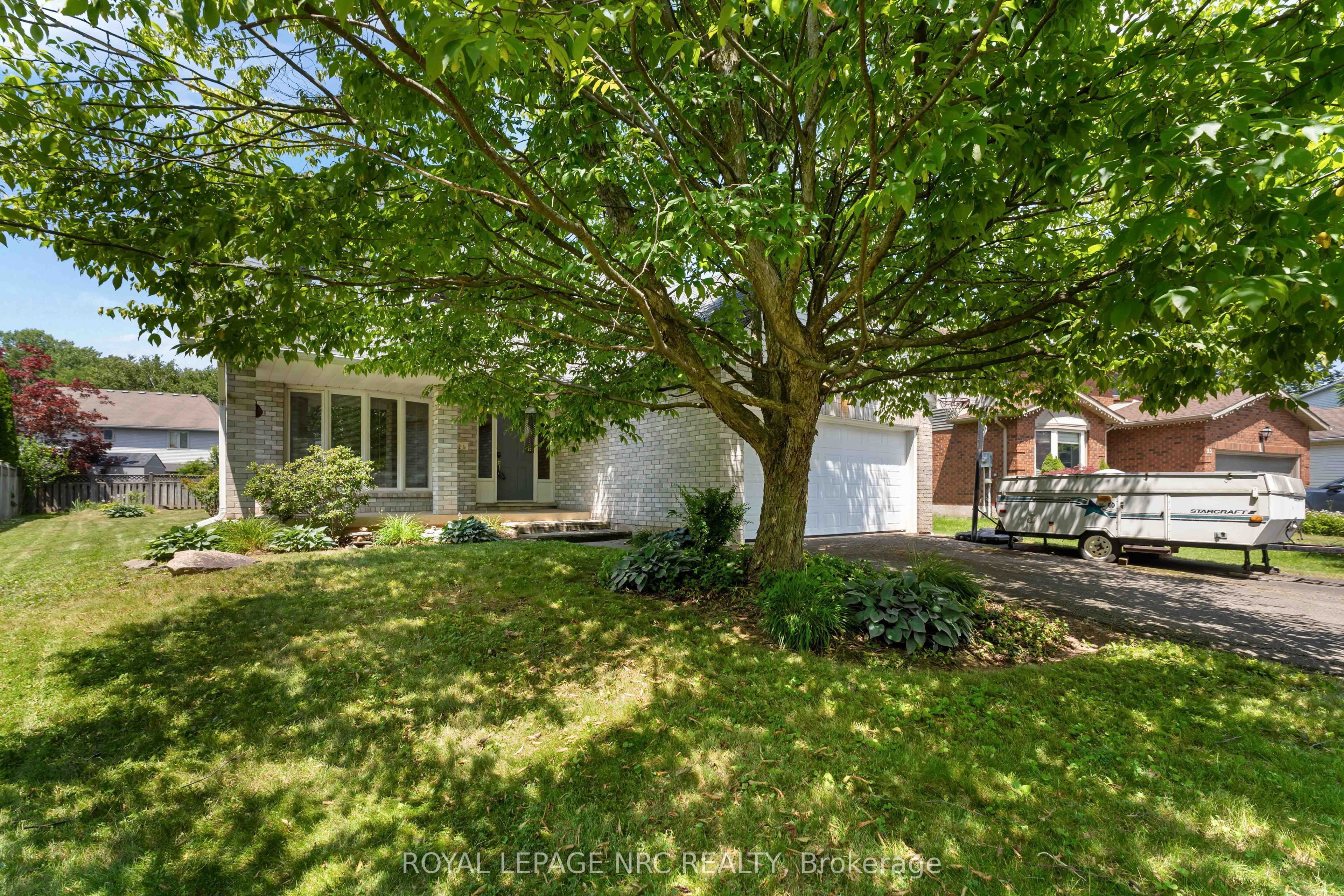 23 Woodside Square, Pelham, ON L0S 1E4 photo 2