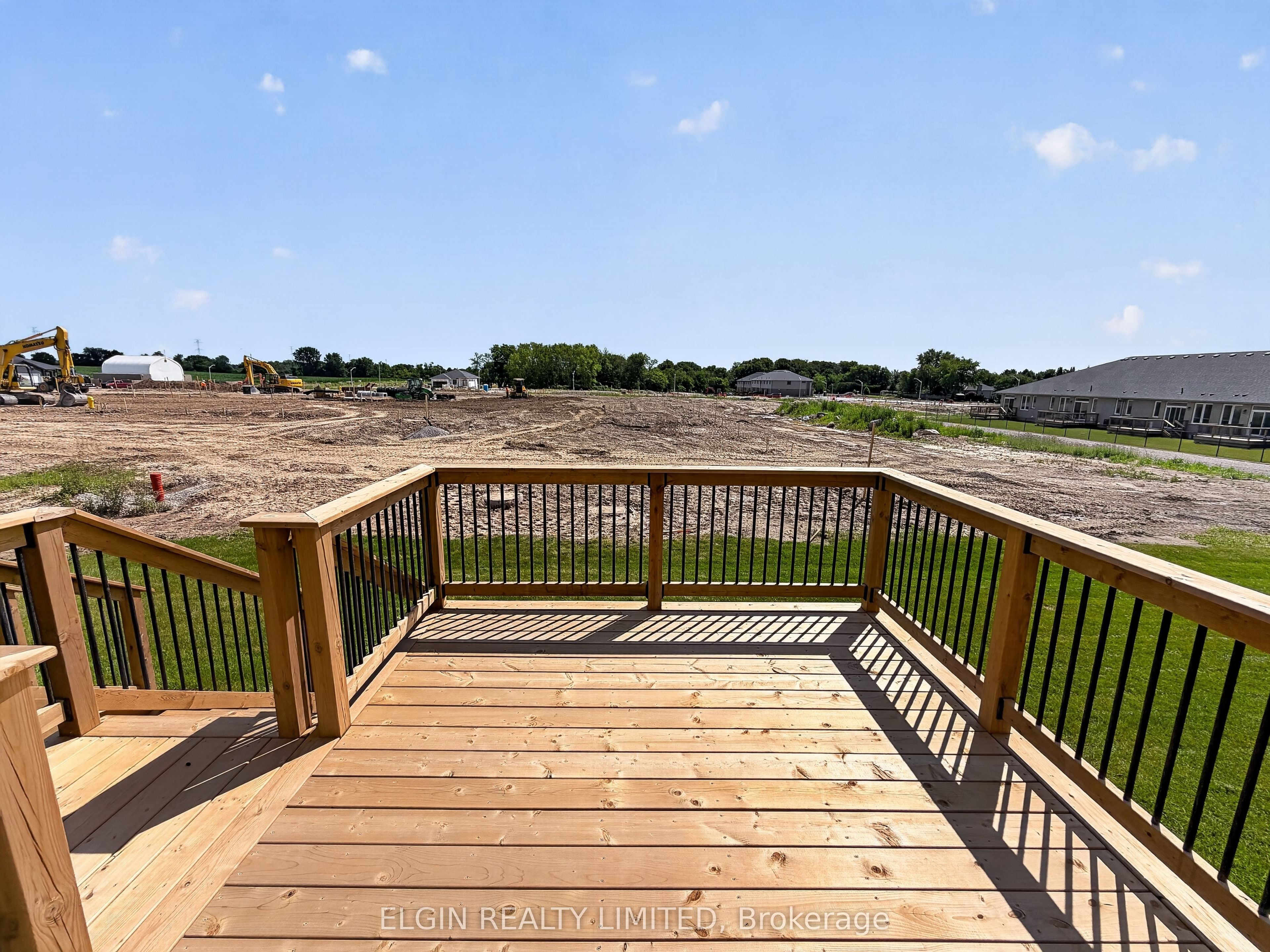 72 Woodcock Drive, Tillsonburg, ON N4G 0L9 photo 4