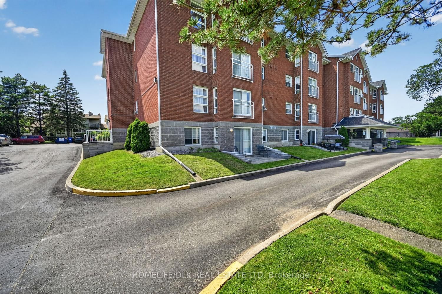 274 Ormond Street 406, Brockville, ON K6V 6Z7 photo 4