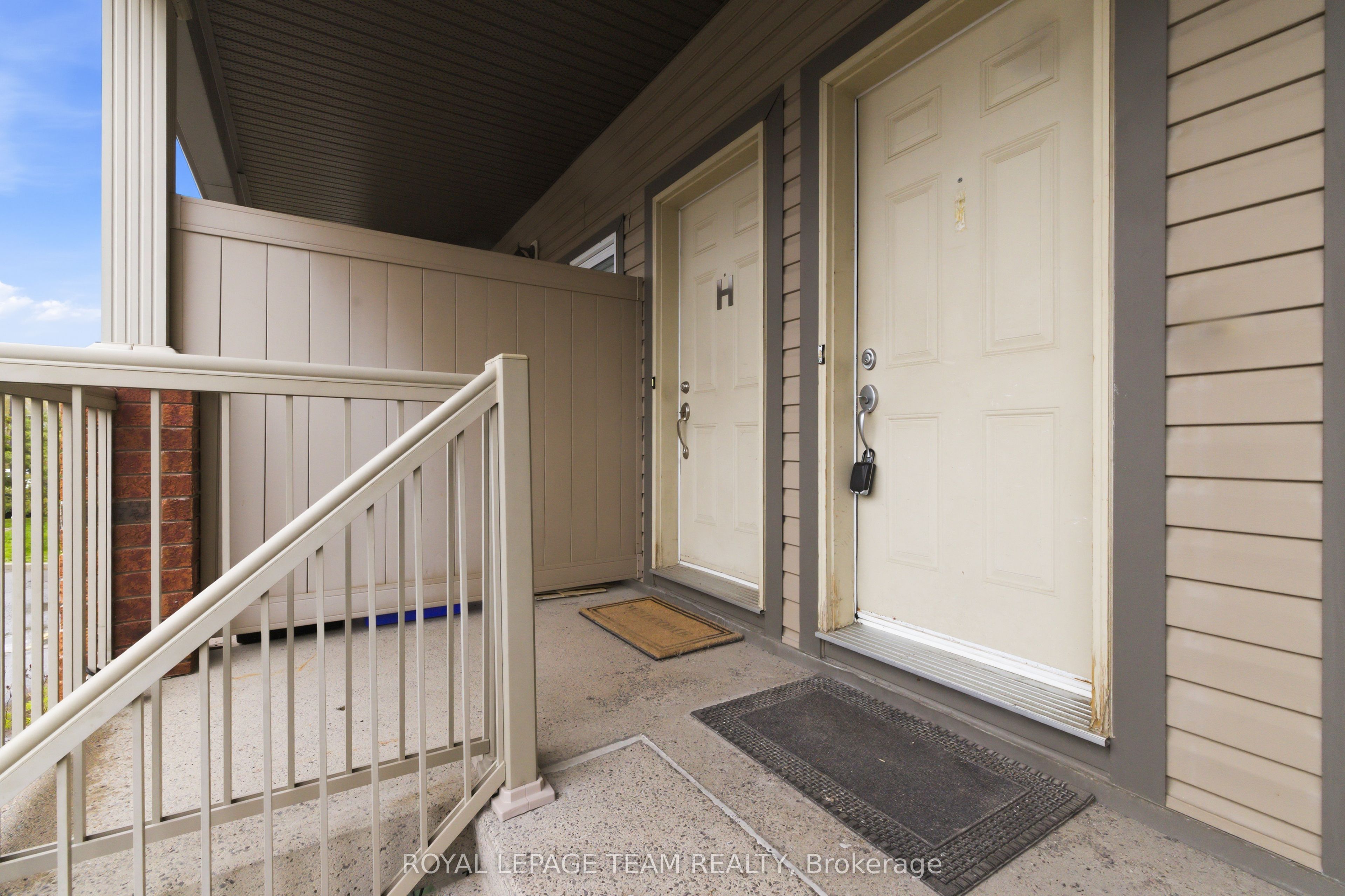 769 Cedar Creek Drive I, Blossom Park - Airport and Area, ON K1T 0B3 photo 4