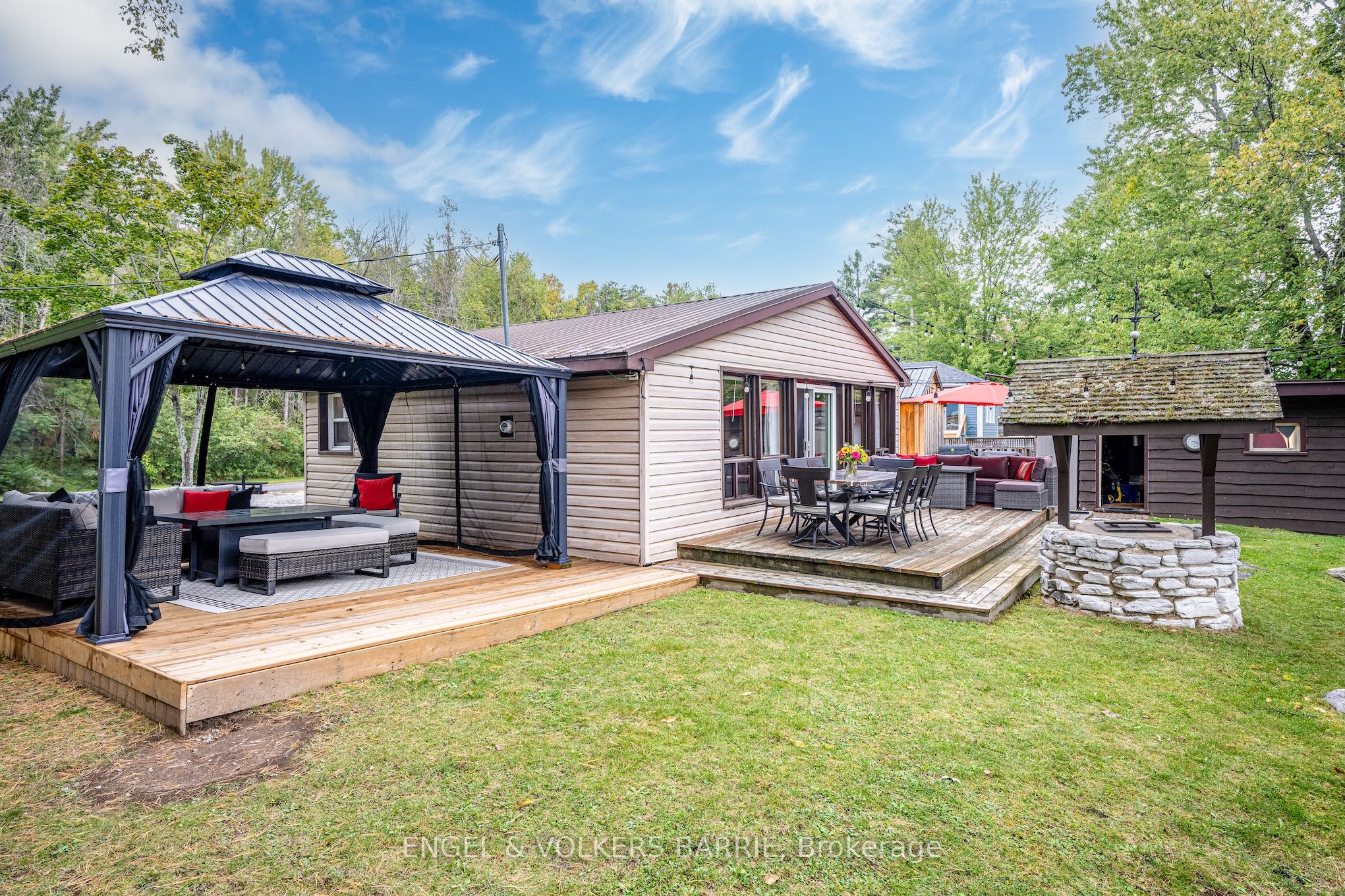 1123 Severn River Road, Gravenhurst, ON P0E 1N0 photo 3