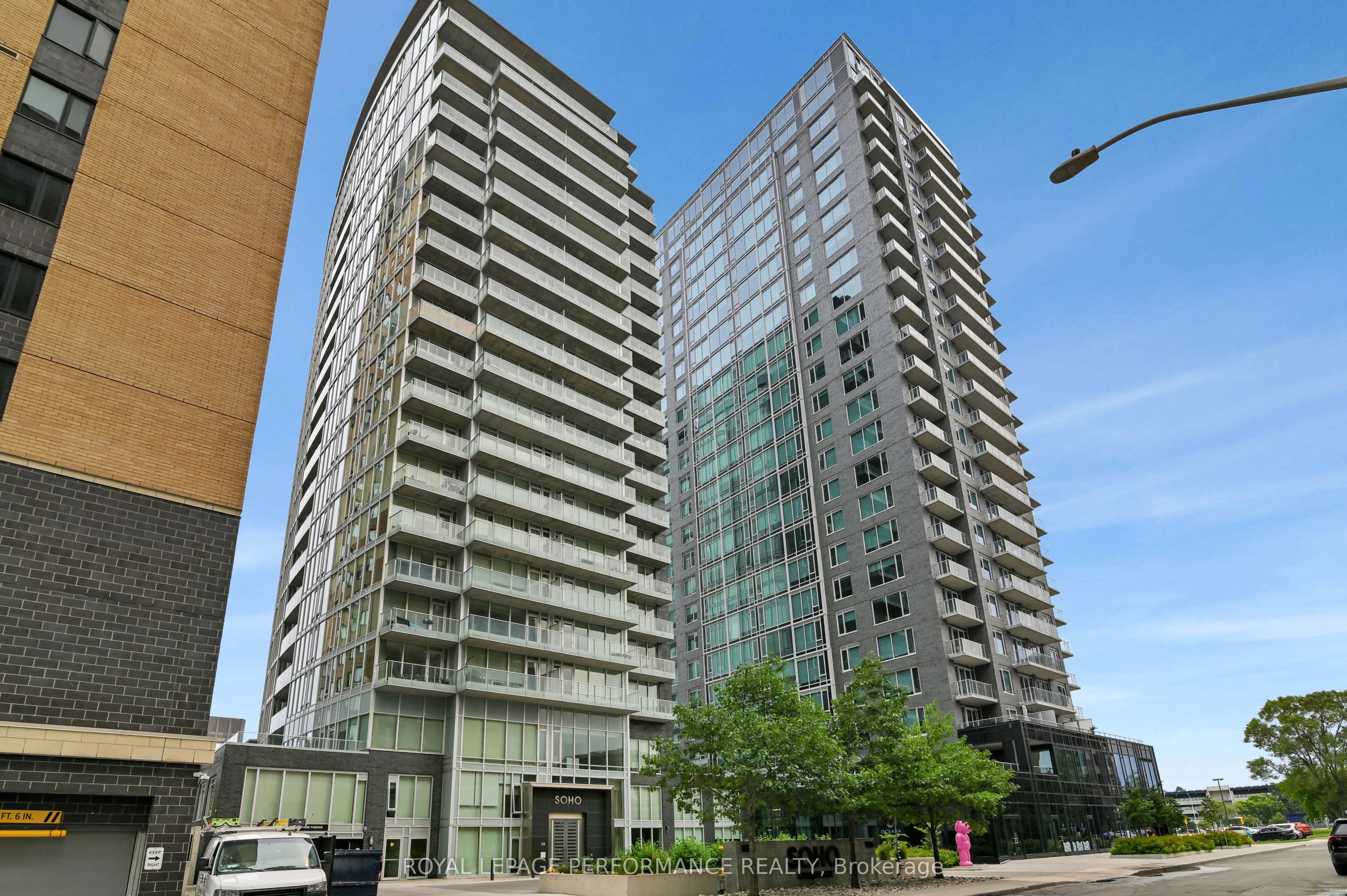 111 Champagne Avenue S 202, Dows Lake - Civic Hospital and Area, ON K1S 5V3