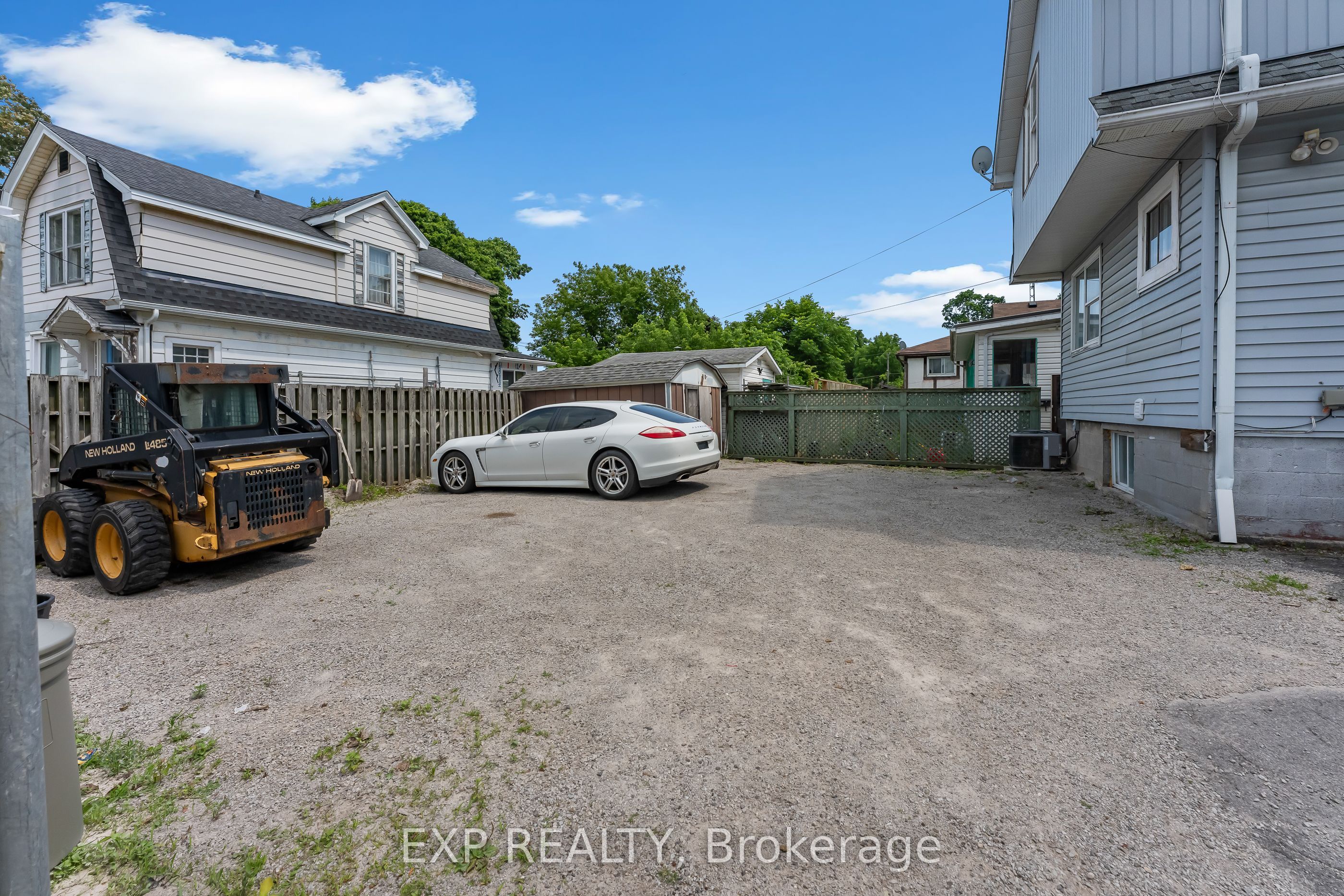 4124 Terrace Avenue W Upper, Niagara Falls, ON L2E 3J3 photo 3