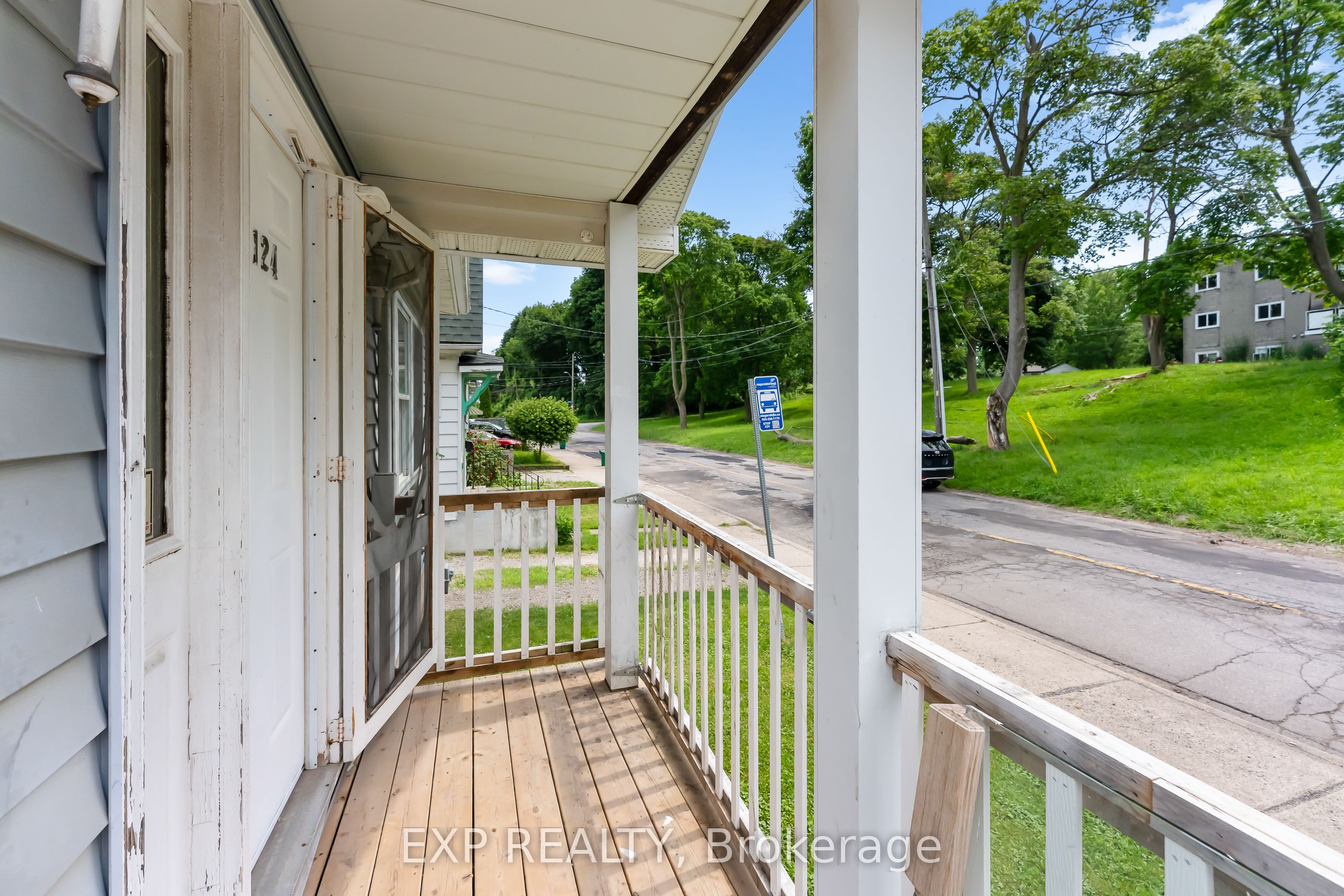 4124 Terrace Avenue W Upper, Niagara Falls, ON L2E 3J3 photo 4