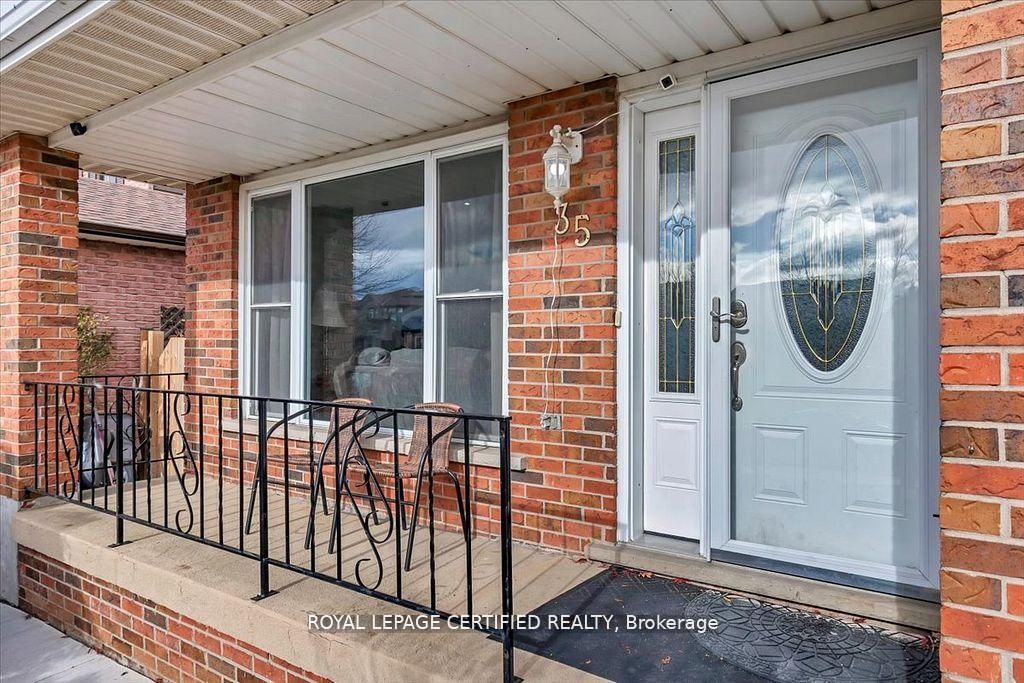 35 Trenholme Crescent, Hamilton, ON L8W 2L4 photo 5