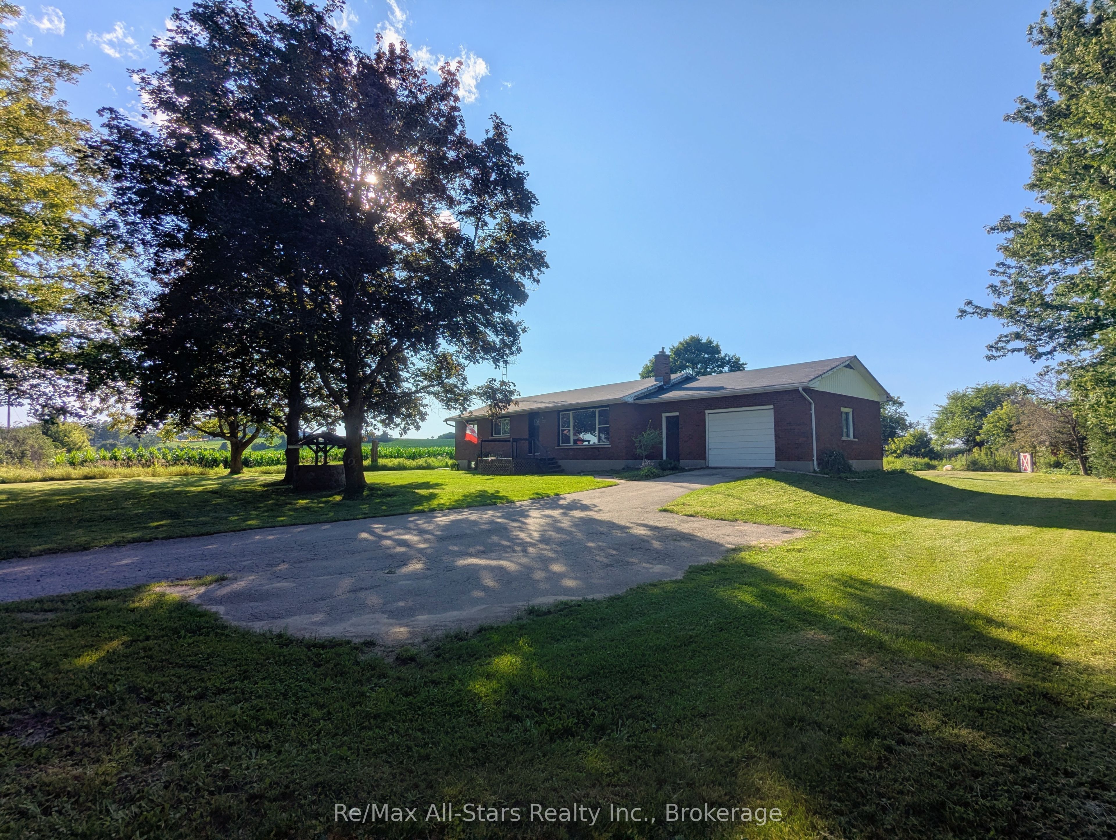 1470 Zion 4th Line, Cavan Monaghan, ON L0A 1G0 photo 2