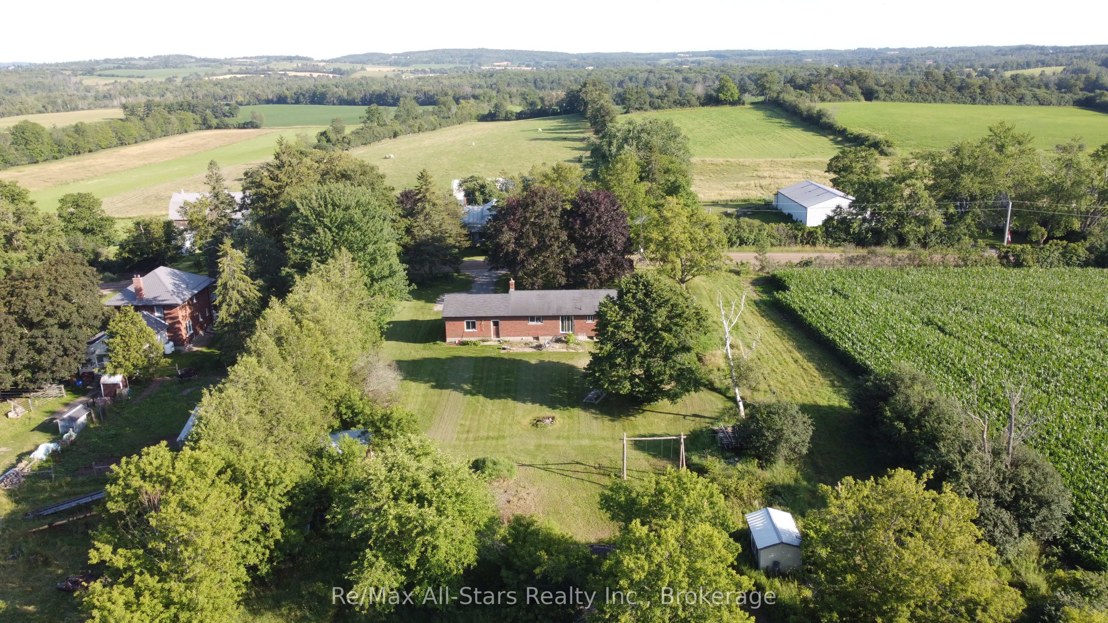 1470 Zion 4th Line, Cavan Monaghan, ON L0A 1G0 photo 5