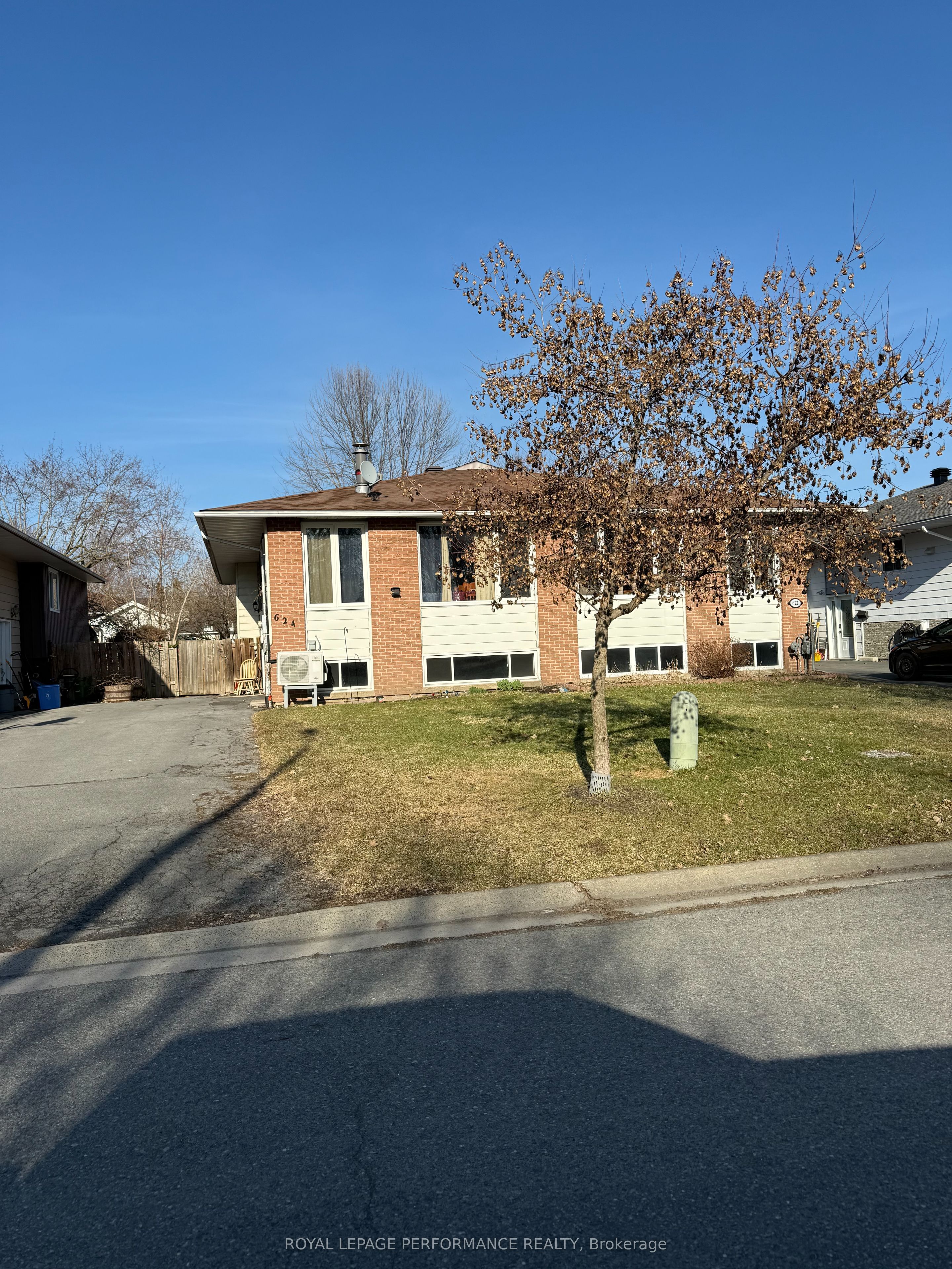 624 Dundas Crescent, Cornwall, ON K6H 6H8