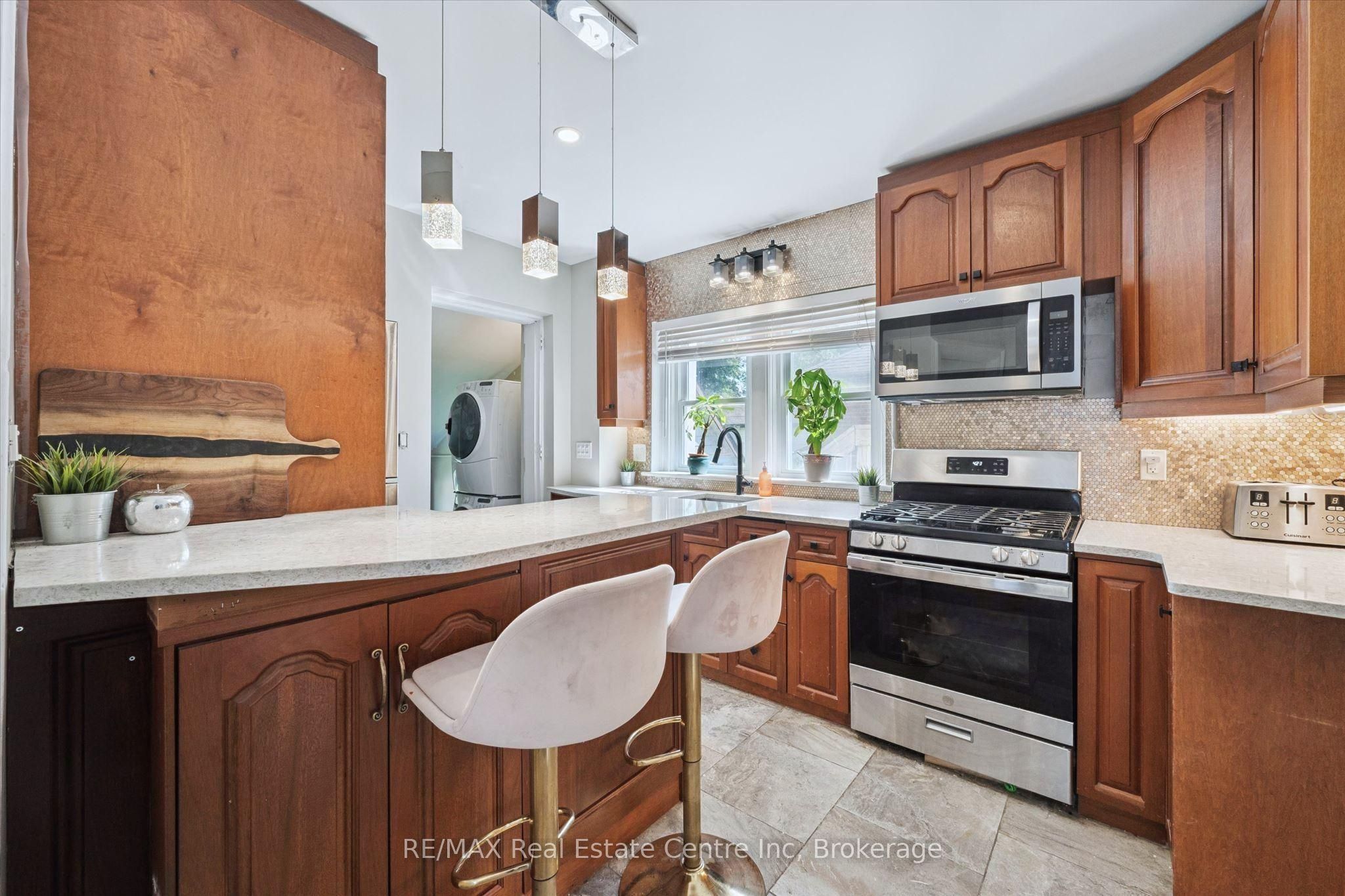 314 PAISLEY Road, Guelph, ON N1H 2P9 photo 4