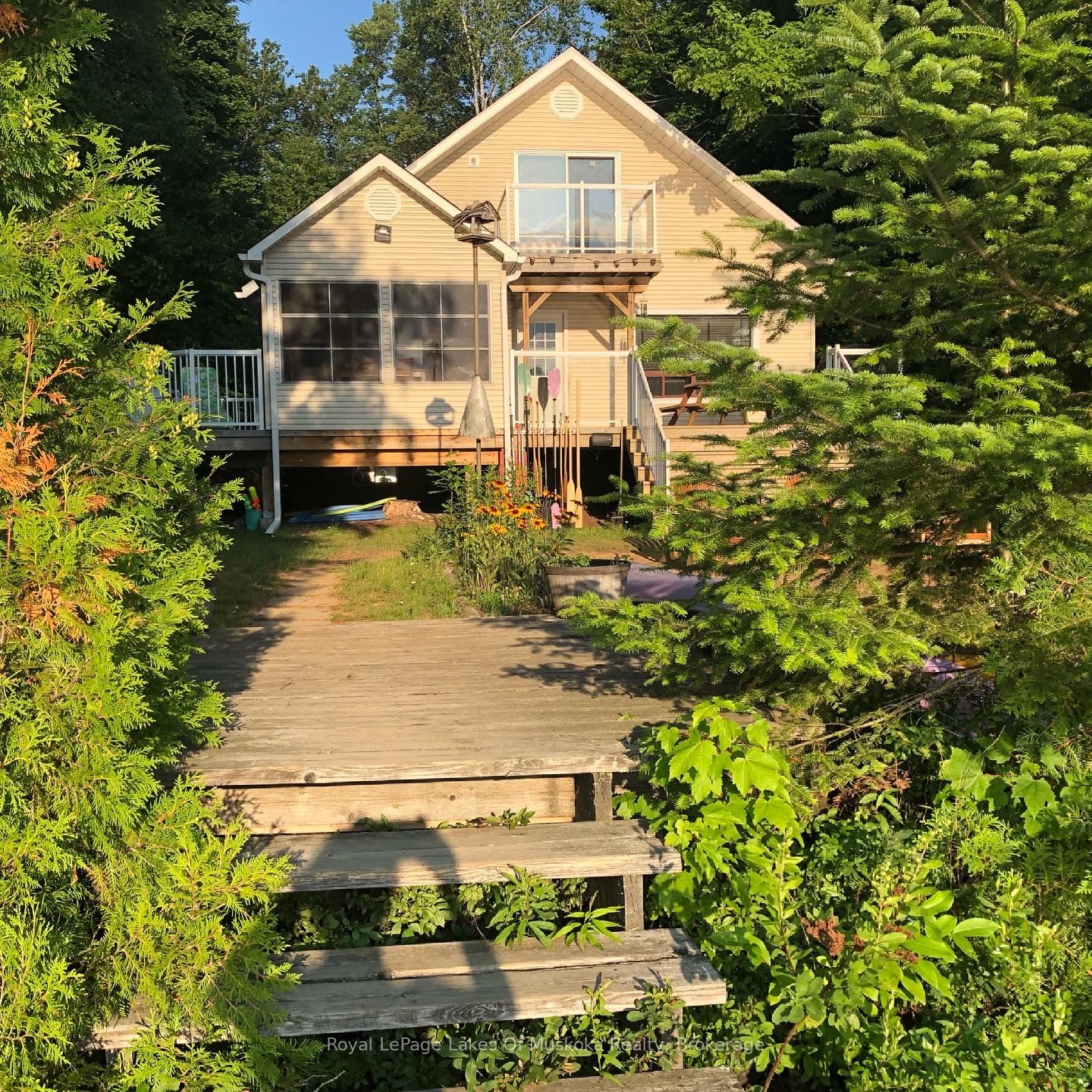 1012 Goodlife Lane, Algonquin Highlands, ON P0A 0A8 photo 2