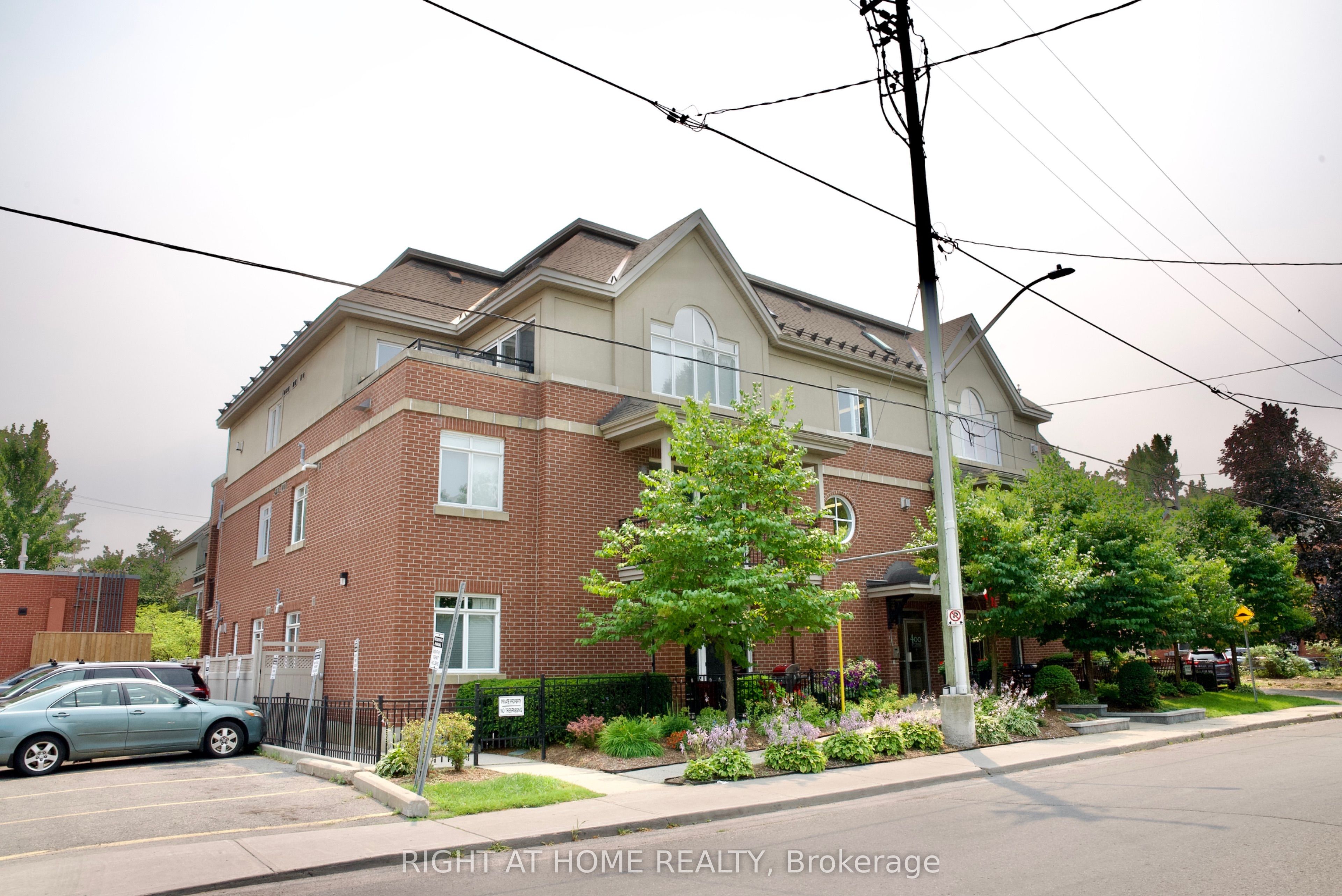 400 Mcleod Street 109, Ottawa Centre, ON K2P 1A6 photo 2