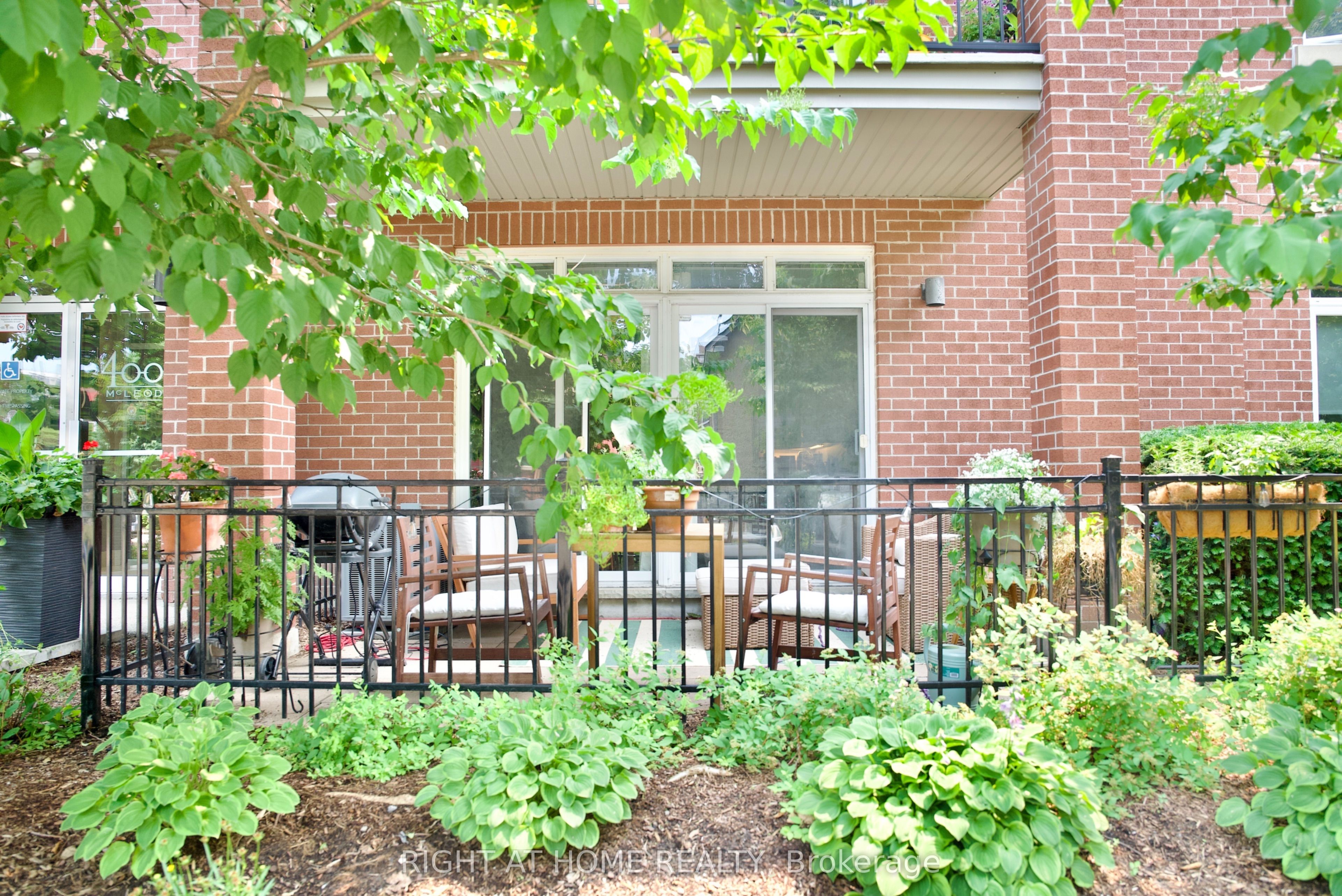 400 Mcleod Street 109, Ottawa Centre, ON K2P 1A6 photo 4