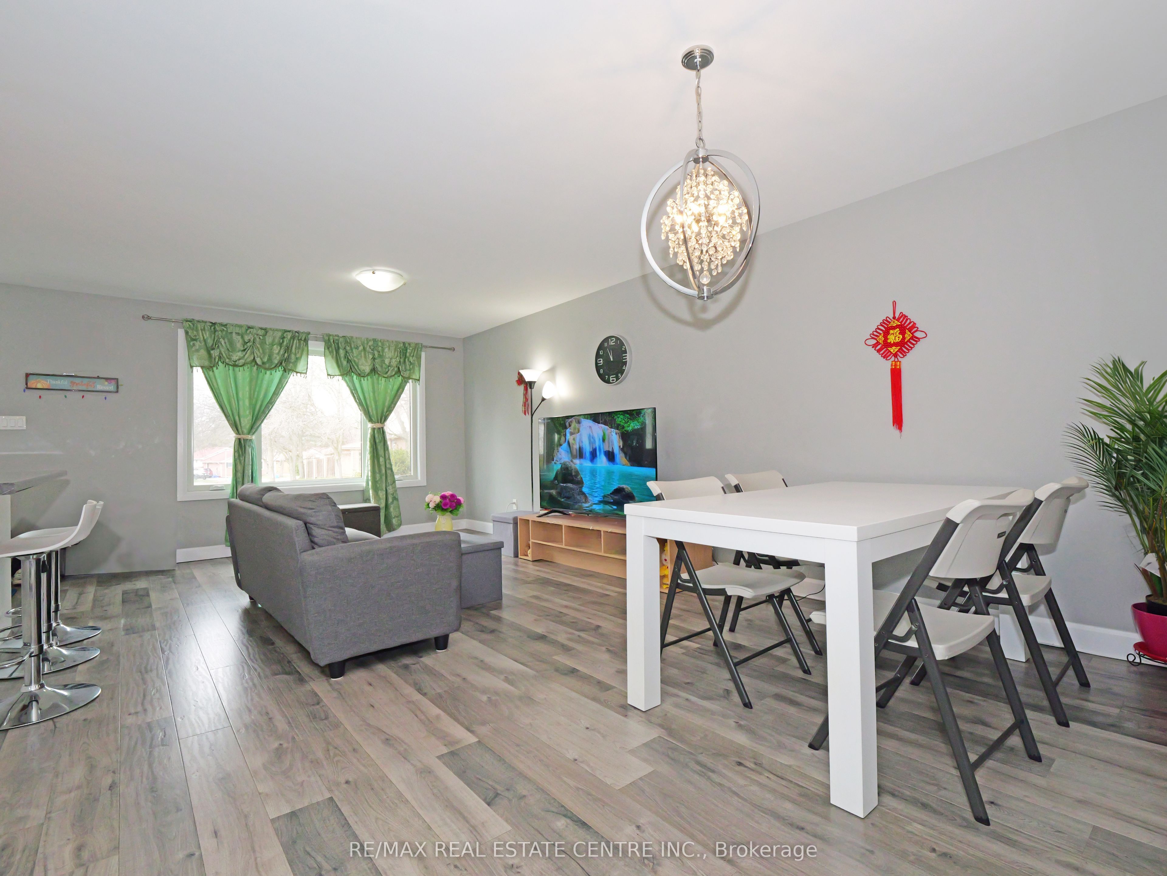 771 Monsarrat Avenue, London East, ON N5Y 4Y3 photo 5