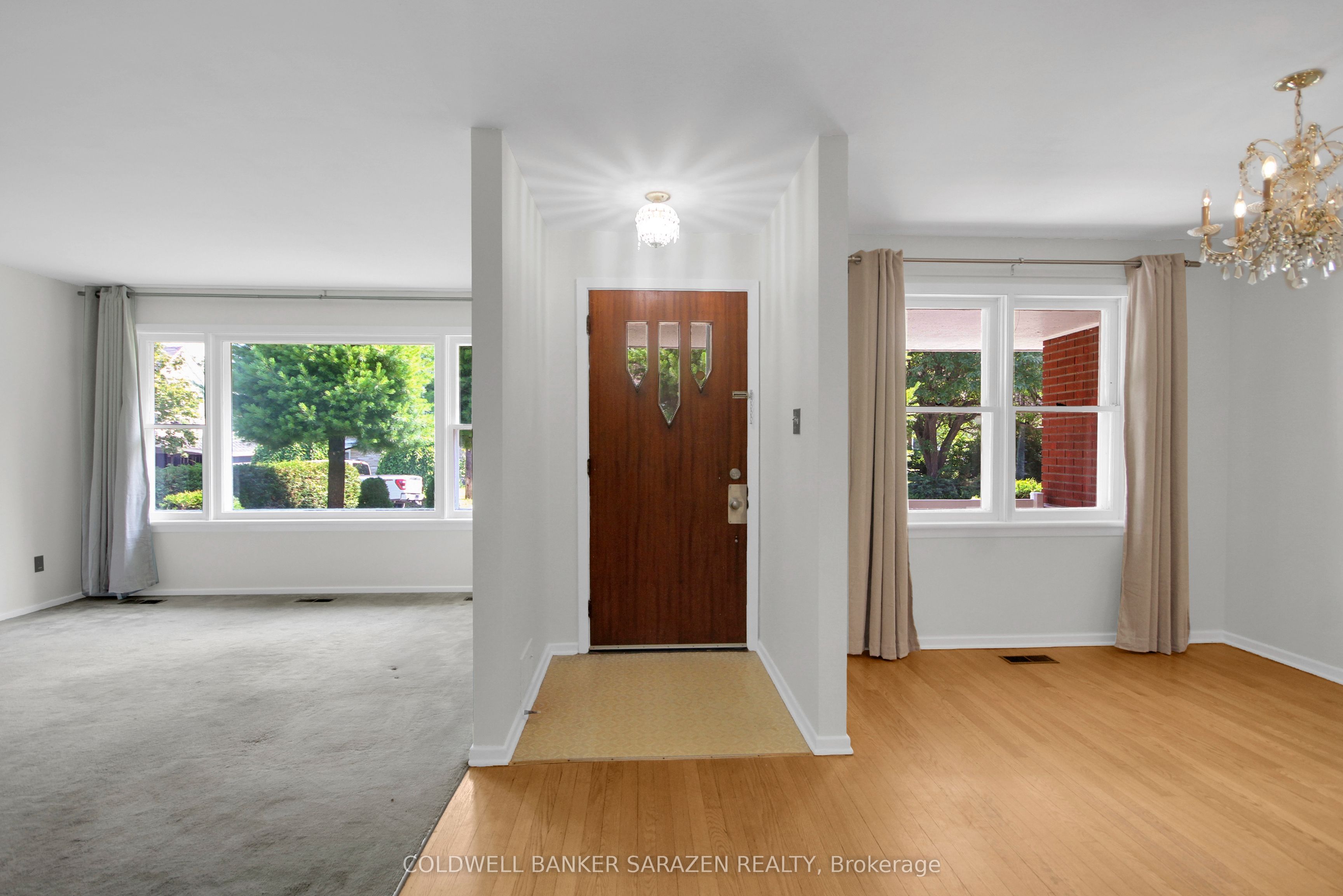 838 Maplewood Avenue, Britannia Heights - Queensway Terrace N and Area, ON K2B 5V5 photo 4