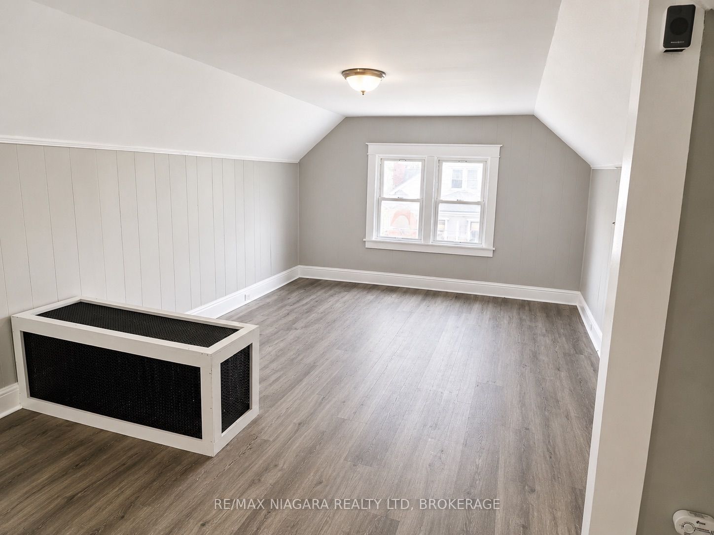 23 Avenue Place 3, Welland, ON L3B 4B2 photo 3