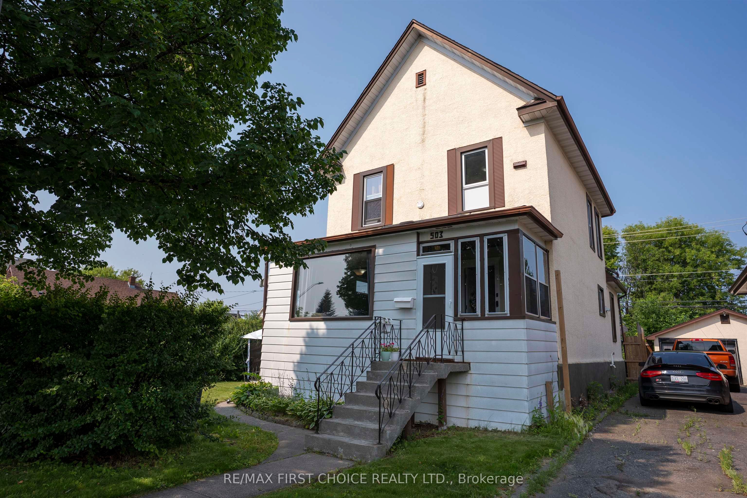 503 Prince Arthur Boulevard, Thunder Bay, ON P7C 3M5