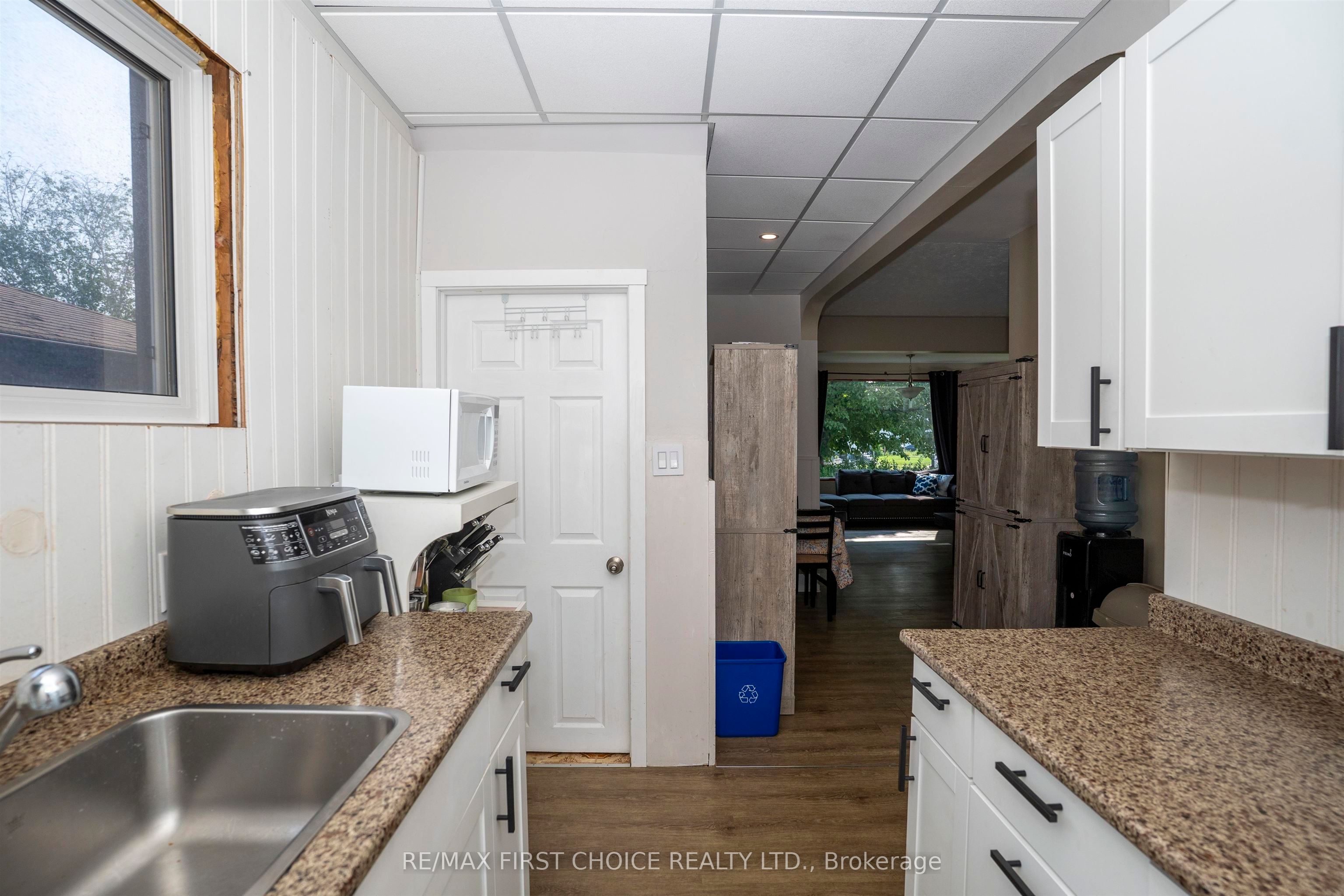 503 Prince Arthur Boulevard, Thunder Bay, ON P7C 3M5 photo 4