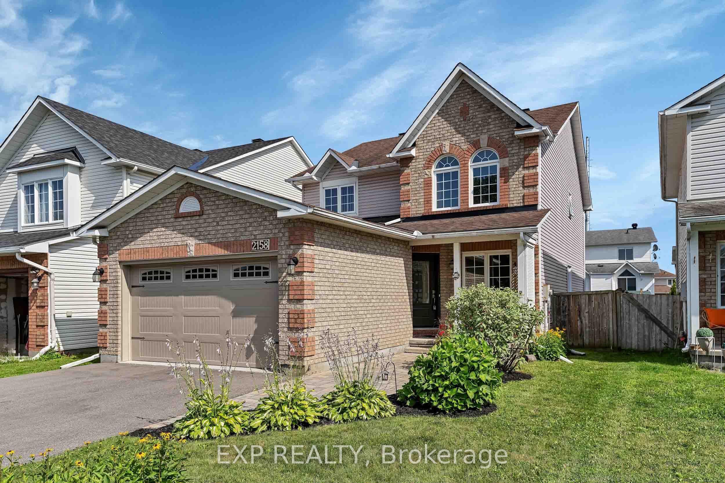 2158 Gardenway Drive, Orleans - Cumberland and Area, ON K4A 3S4 photo 2