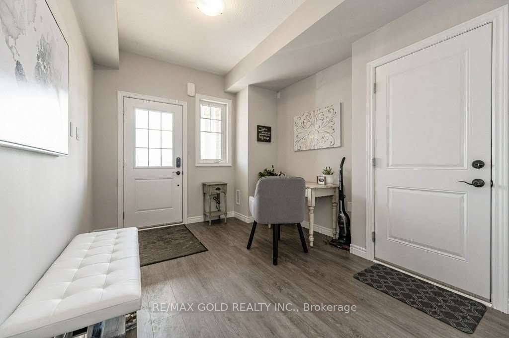 5 Pim Lane, Hamilton, ON L9K 0K1 photo 4