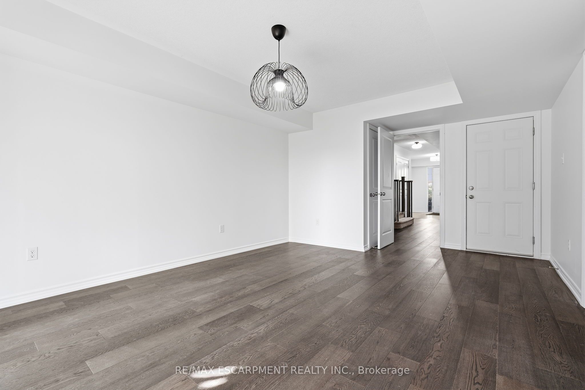 17 Savage Drive, Hamilton, ON L8B 0A1 photo 5