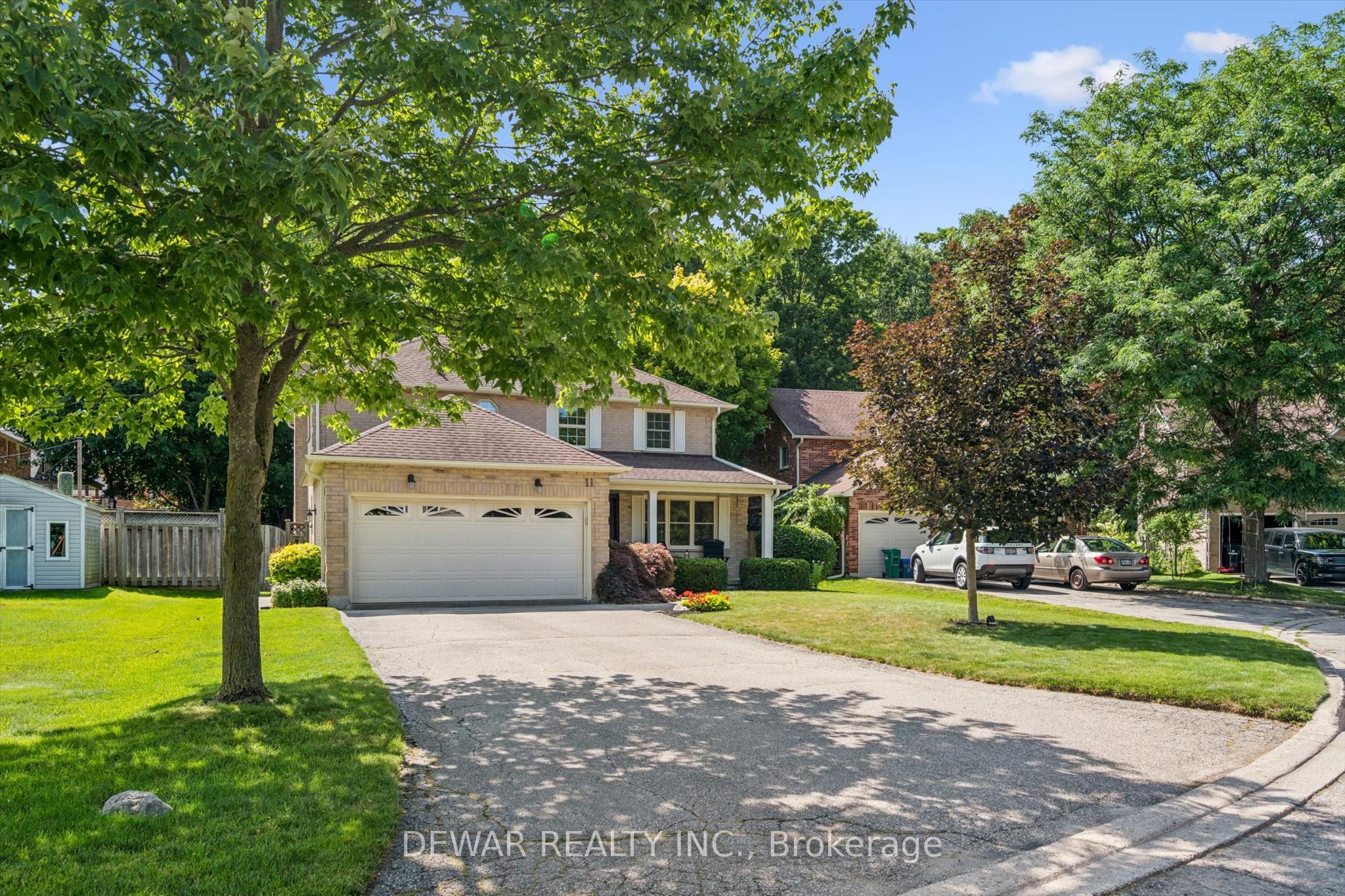 11 Bitzer Court, Cambridge, ON N3C 3R6 photo 2