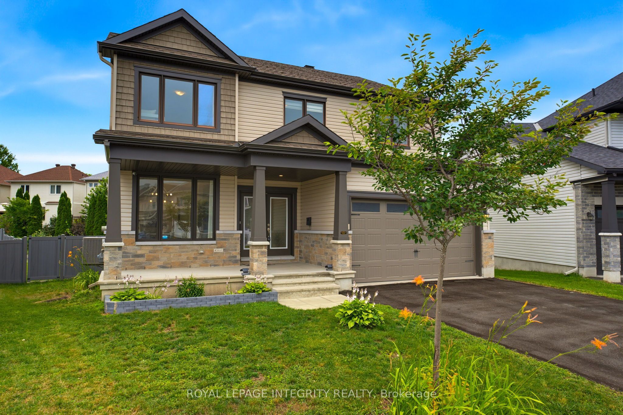 127 Hickstead Way, Stittsville - Munster - Richmond, ON K2S 0Z5 photo 2
