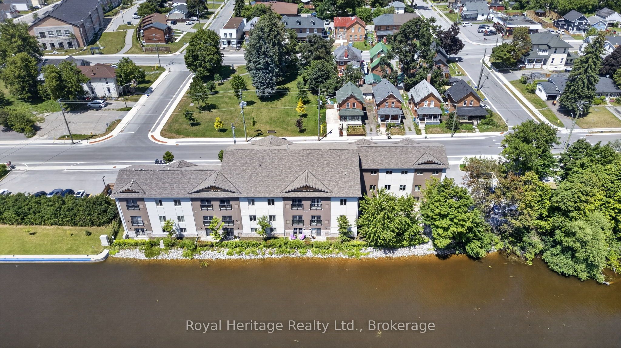 25 King Street 204, Kawartha Lakes, ON K9V 1C4 photo 3