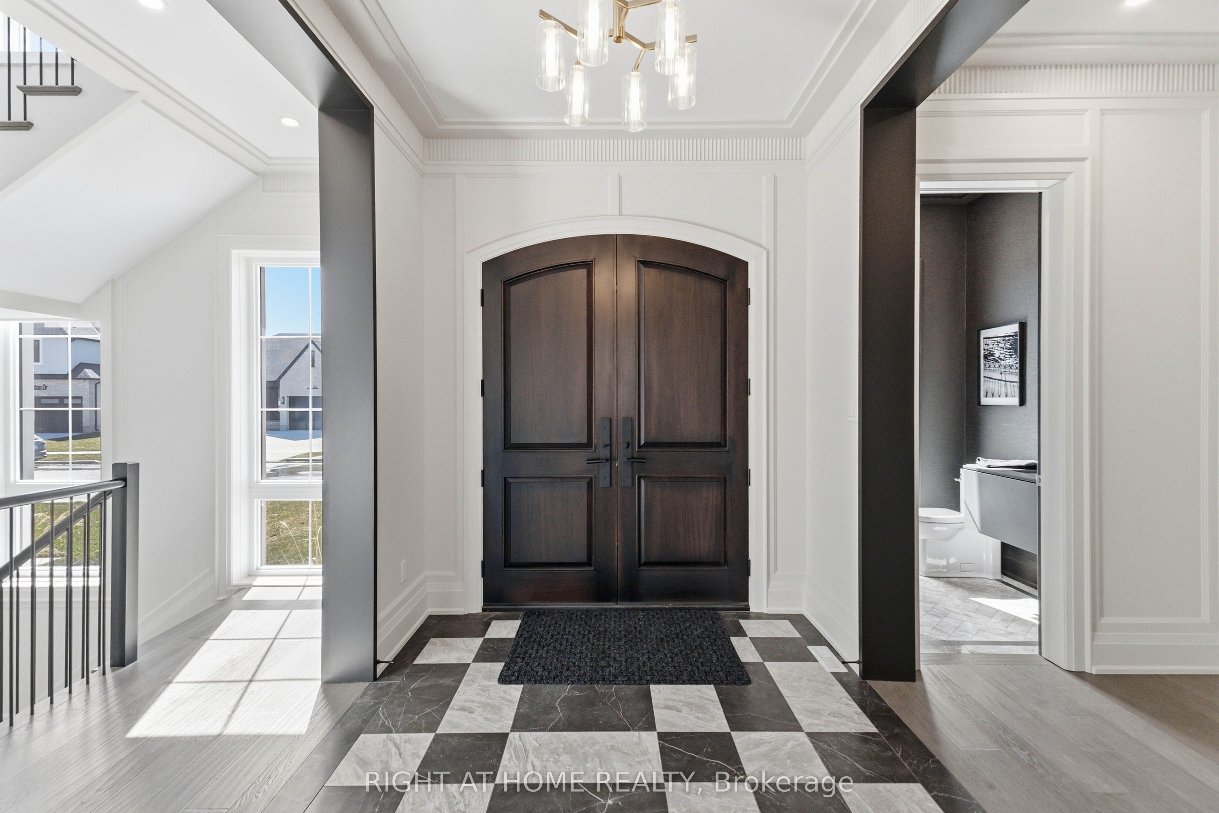 326 Manhattan Drive, London South, ON N6K 4M7 photo 4