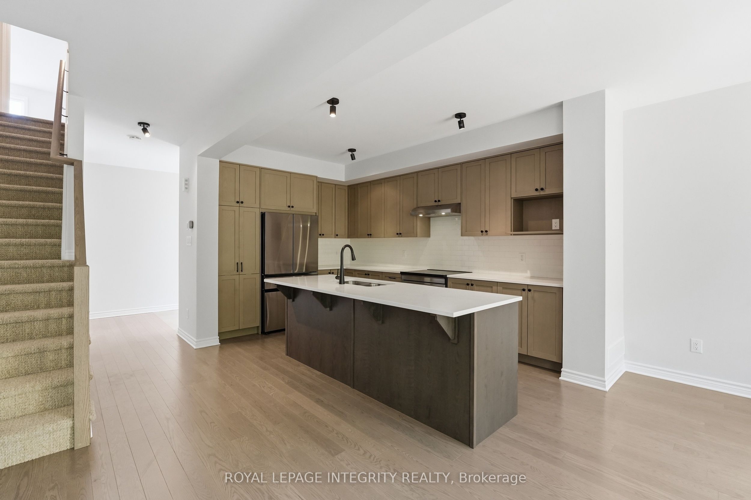 14 Academie Street, Russell, ON K0A 1W0 photo 5
