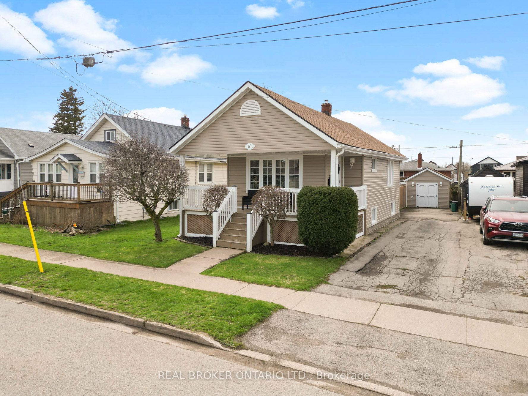 65 Christmas Street, Port Colborne, ON L3K 1M4