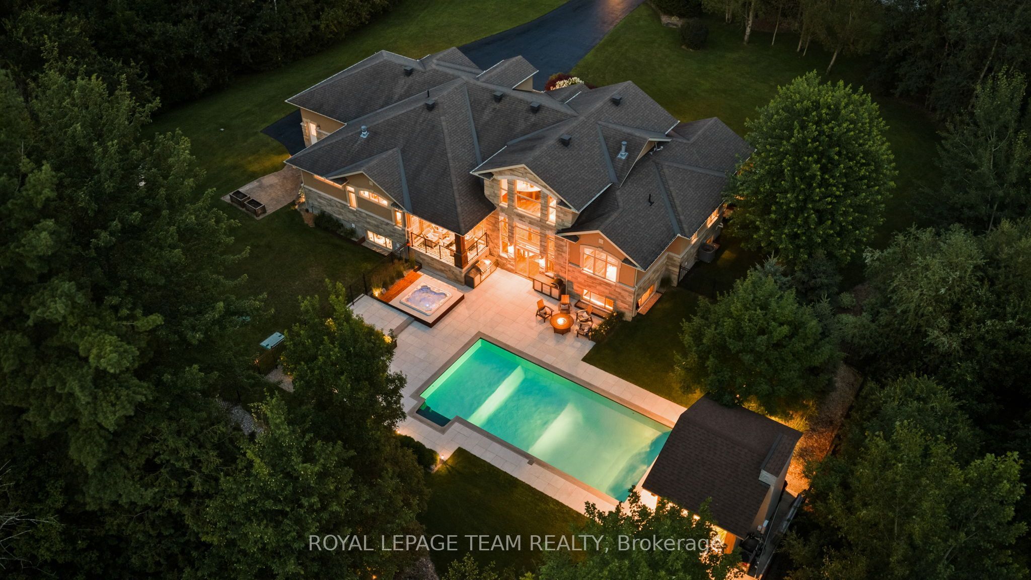 1343 Terrace Ridge Drive, Carp - Huntley Ward, ON K0A 1L0 photo 3